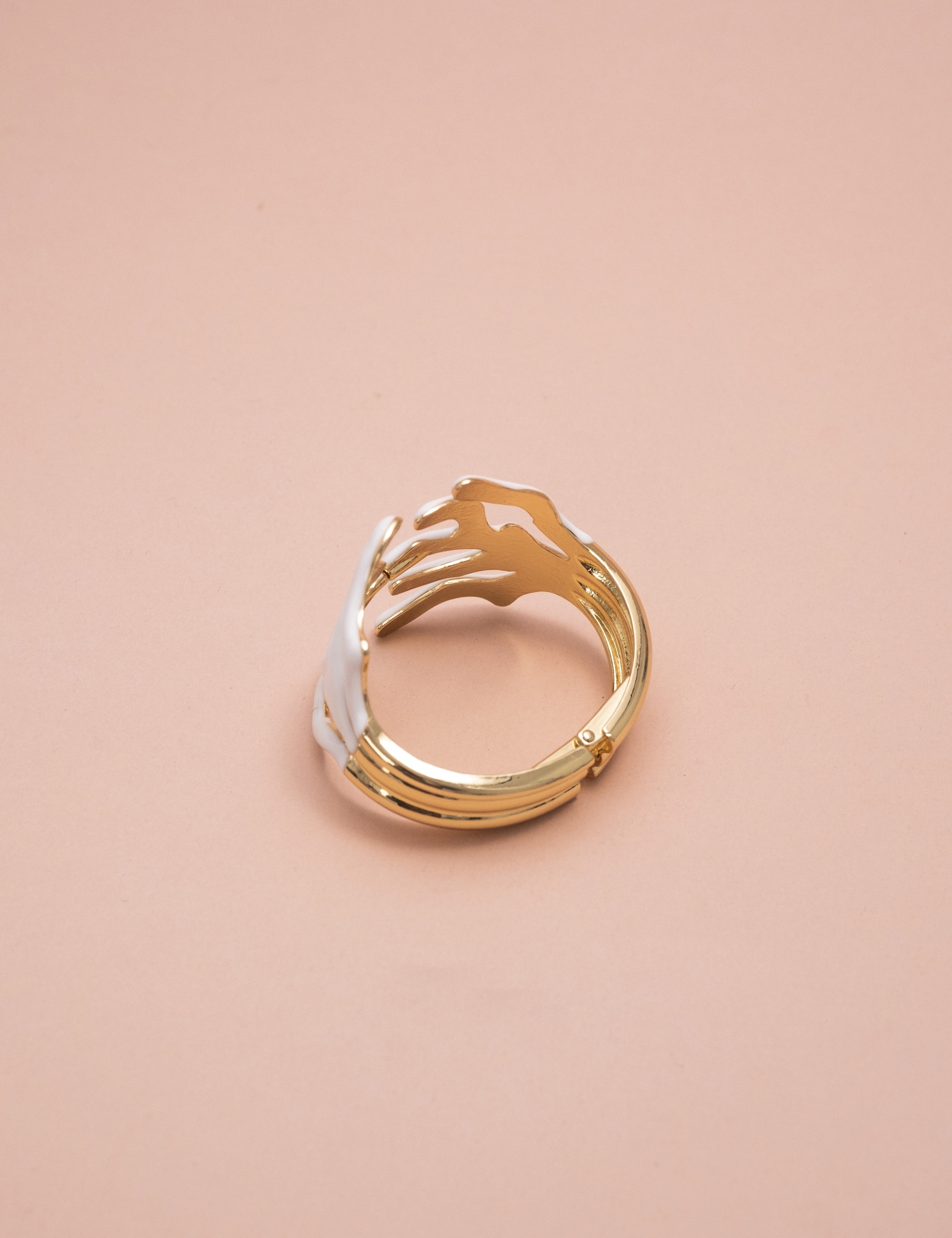 image_ac84e880-cbf5-4cbe-a7fe-40d6b1c82d2a