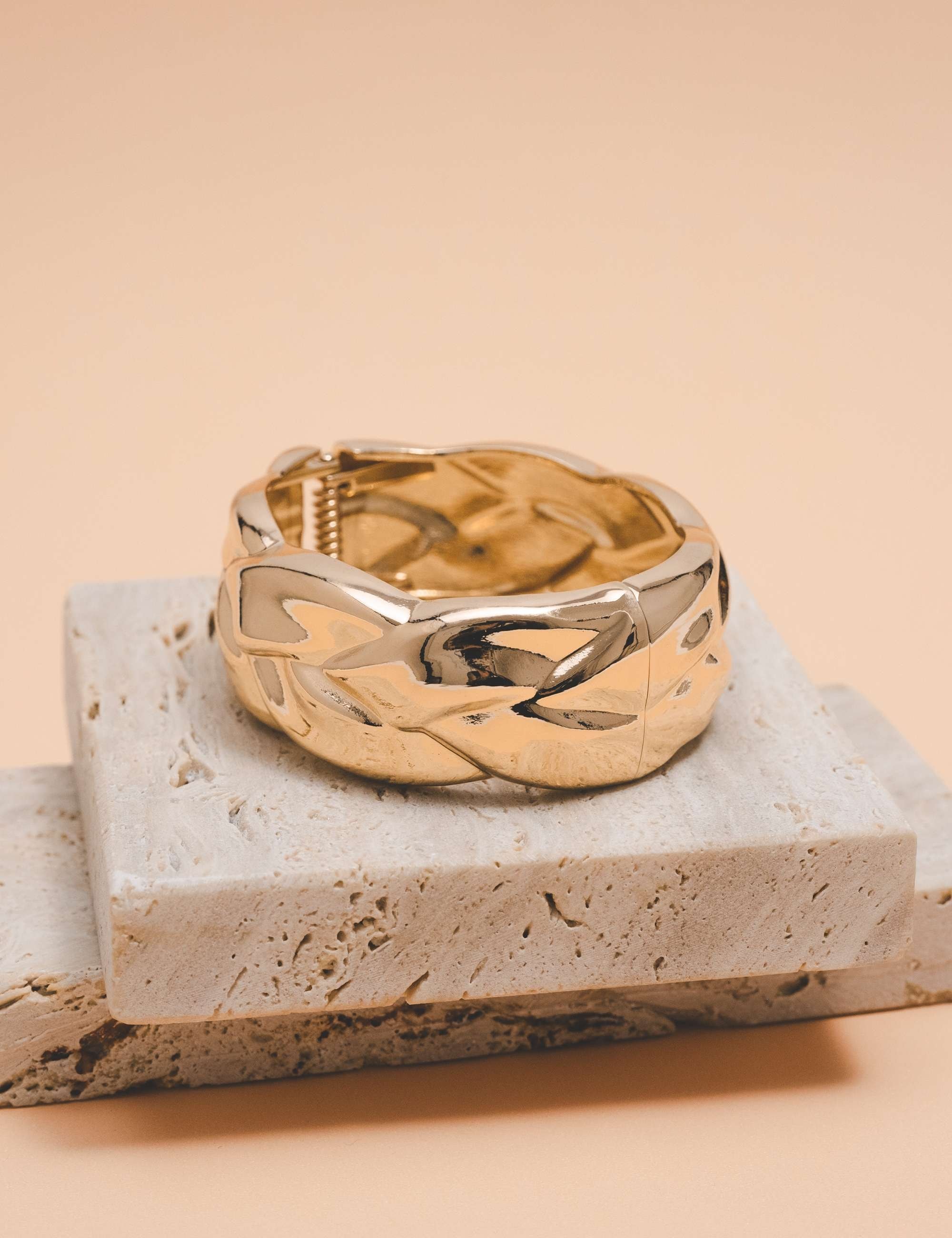 BRACELETE METAL OURO - BC2121VO01-U