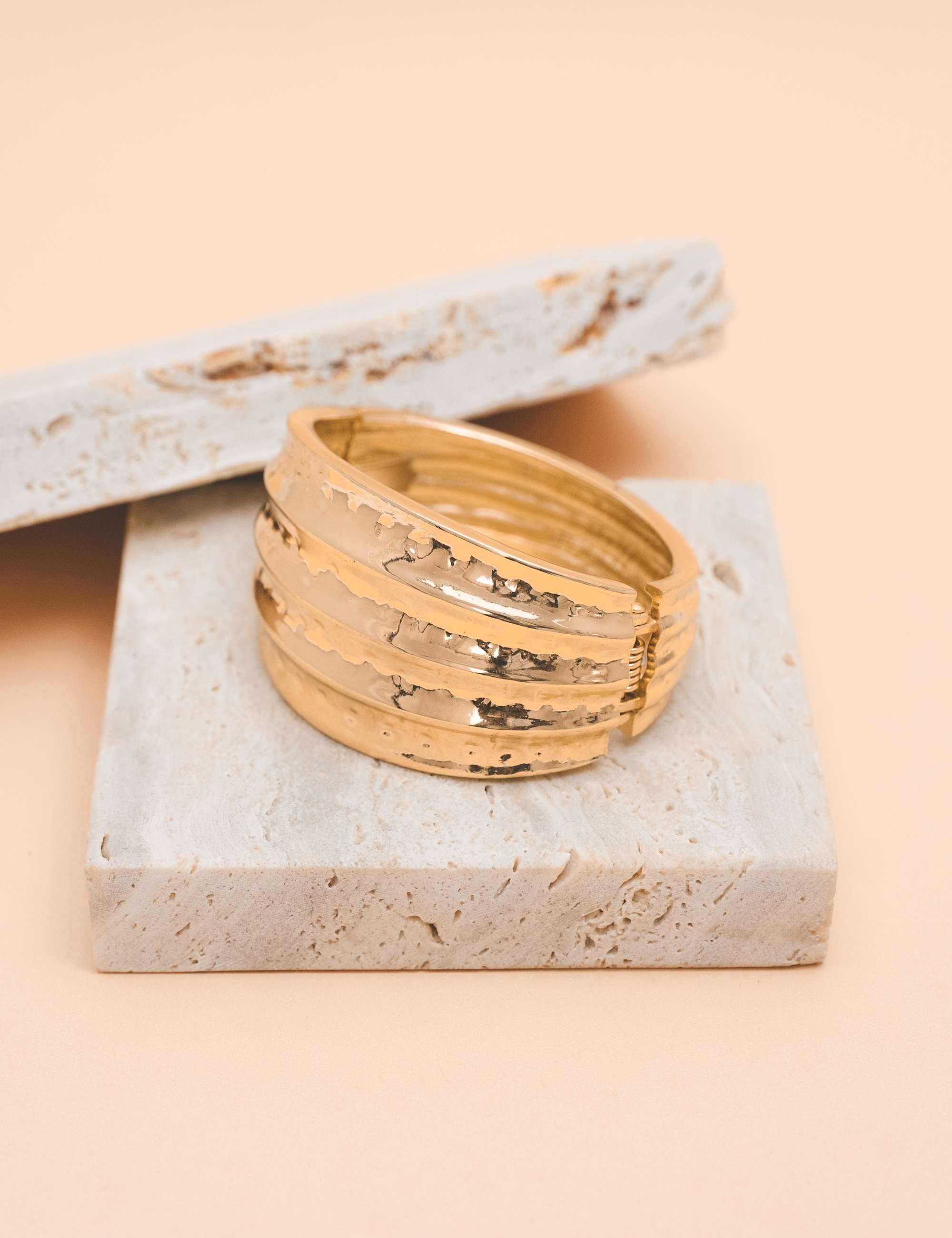 BRACELETE METAL OURO  - BC2999VO01