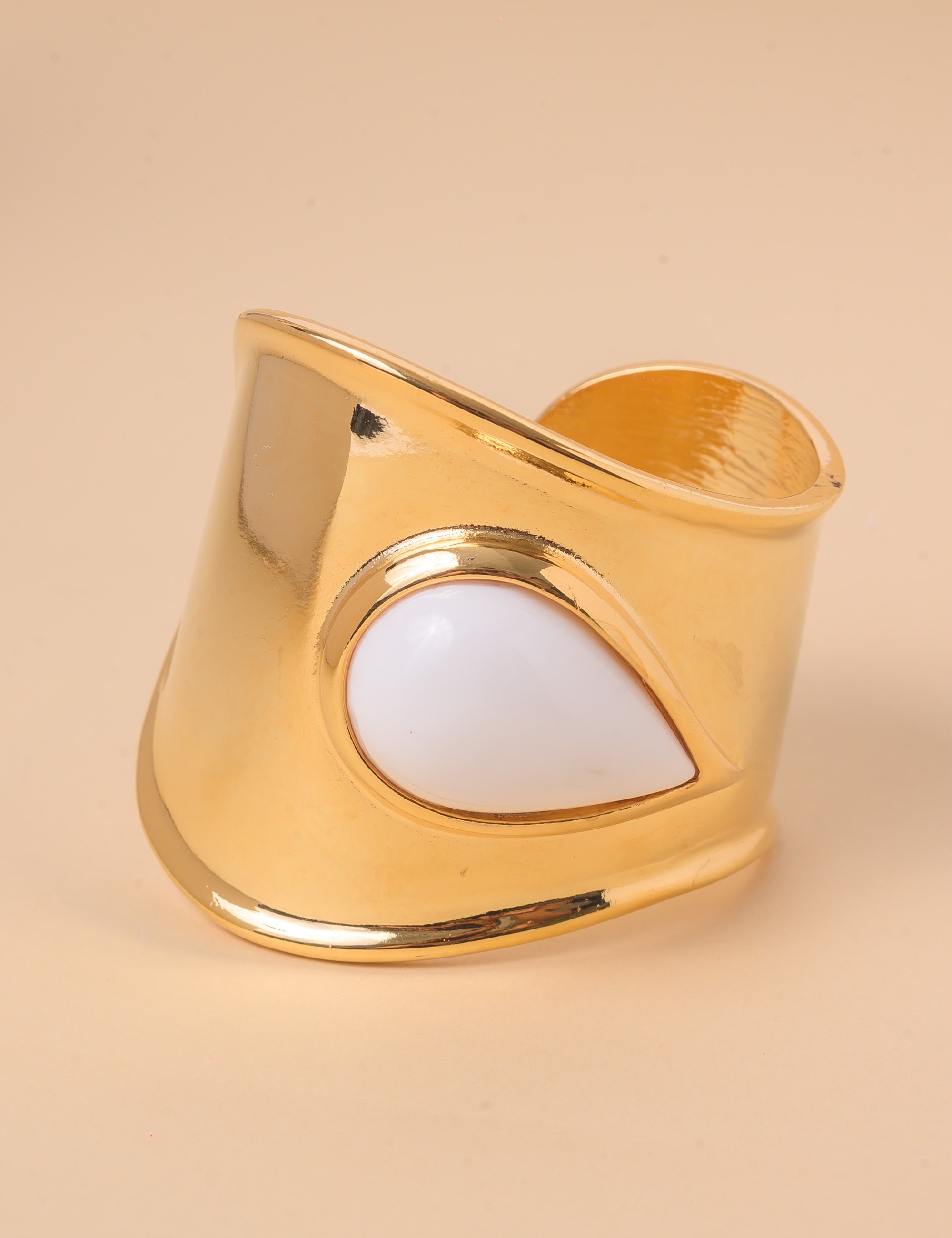 BRACELETE METAL OURO BRANCO - BC29074VO15