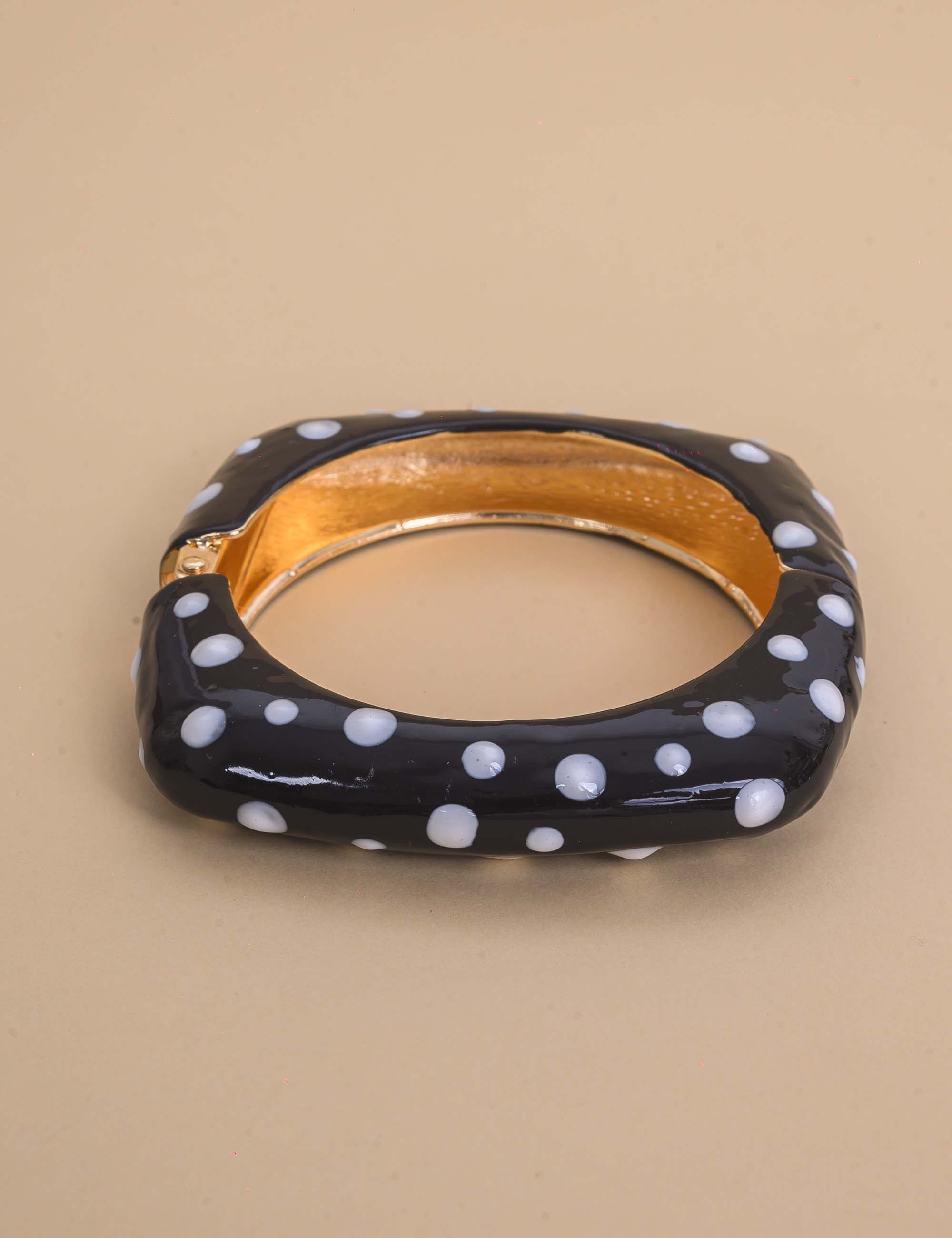 BRACELETE POÁ PRETO QUADRADO - BC29075VO042