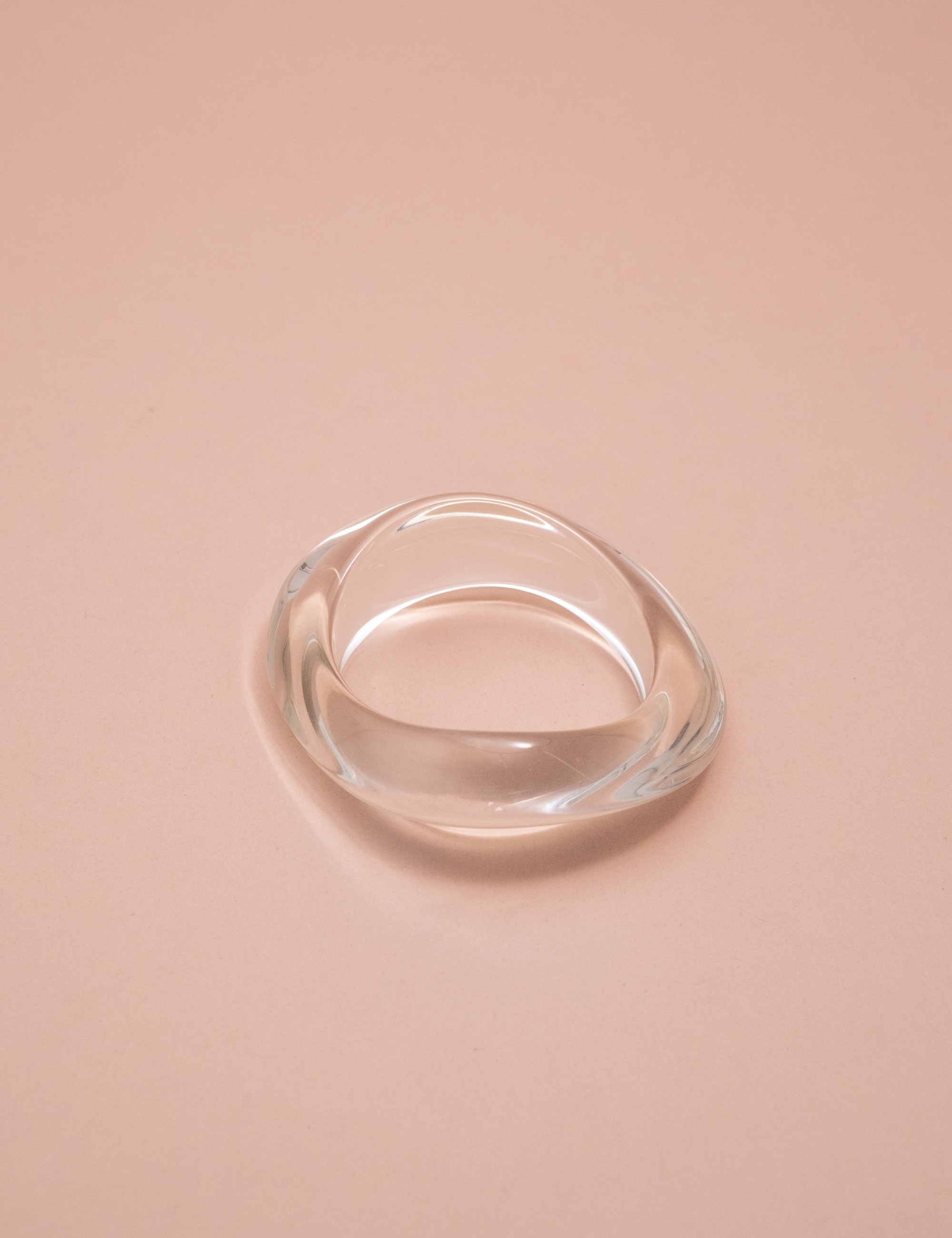 BRACELETE TRANSPARENTE ONDULADO - BC29018VO01
