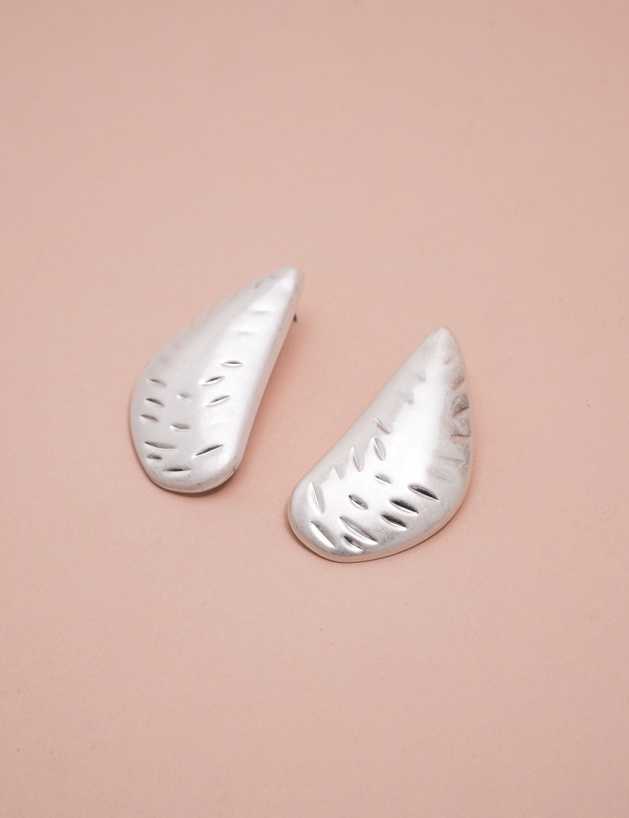 BRINCO ACETINADO BIANCO B2B - BR29079VO02
