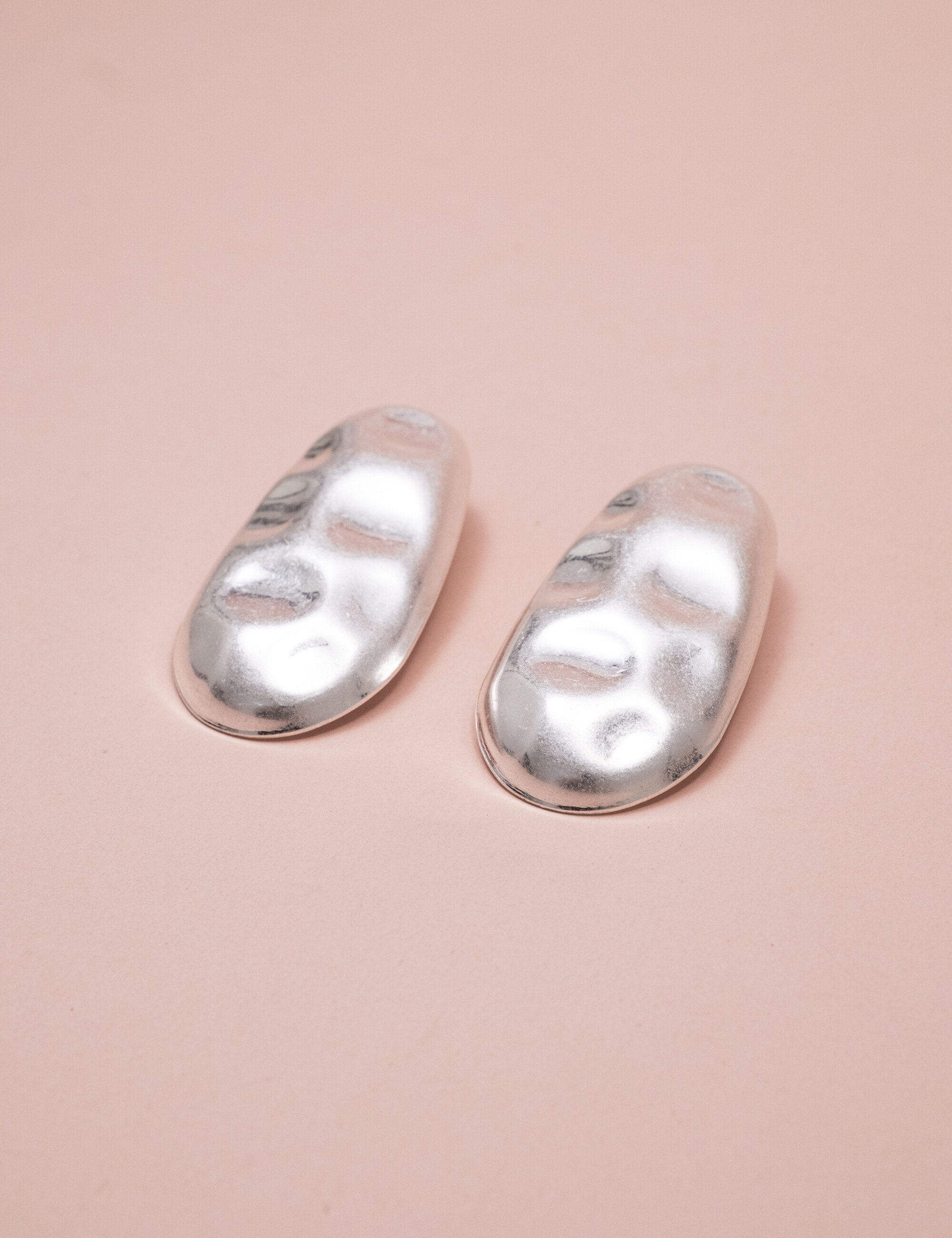 BRINCO ACETINADO BIANCO B2B -BR29096VO01