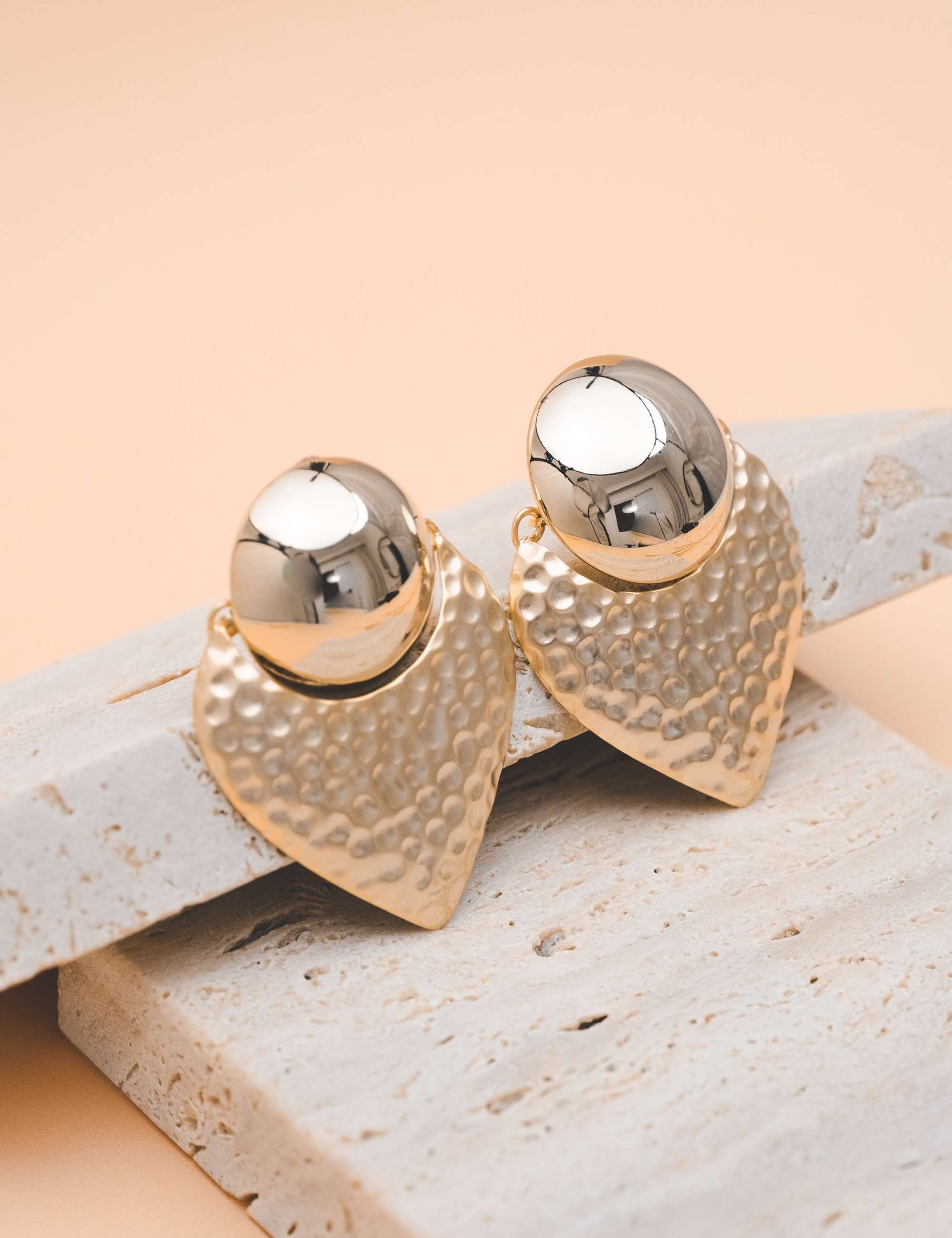 Brinco Adina Gold