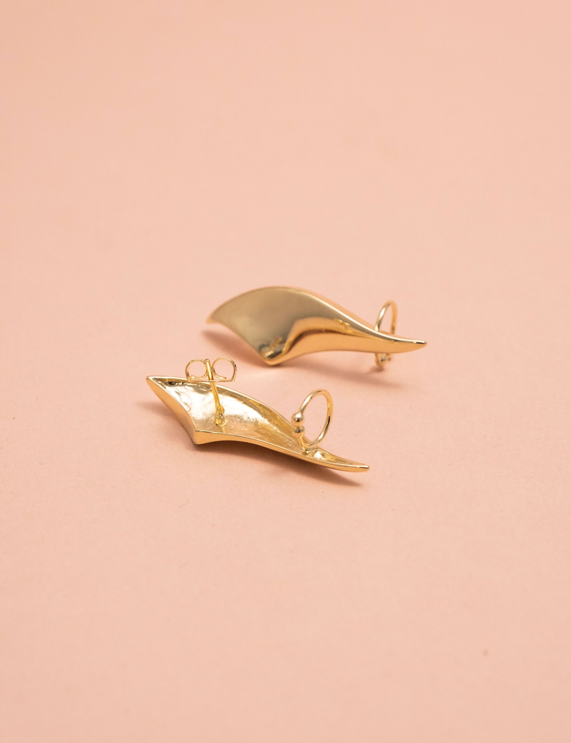 BRINCO EARCUFF ORGÂNICO OURO B2B - BR2876VO01