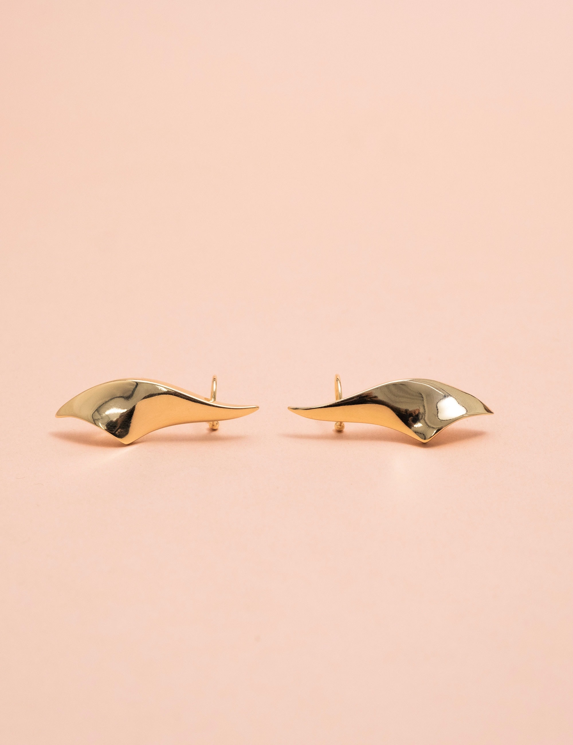BRINCO EARCUFF ORGÂNICO OURO B2B - BR2876VO01