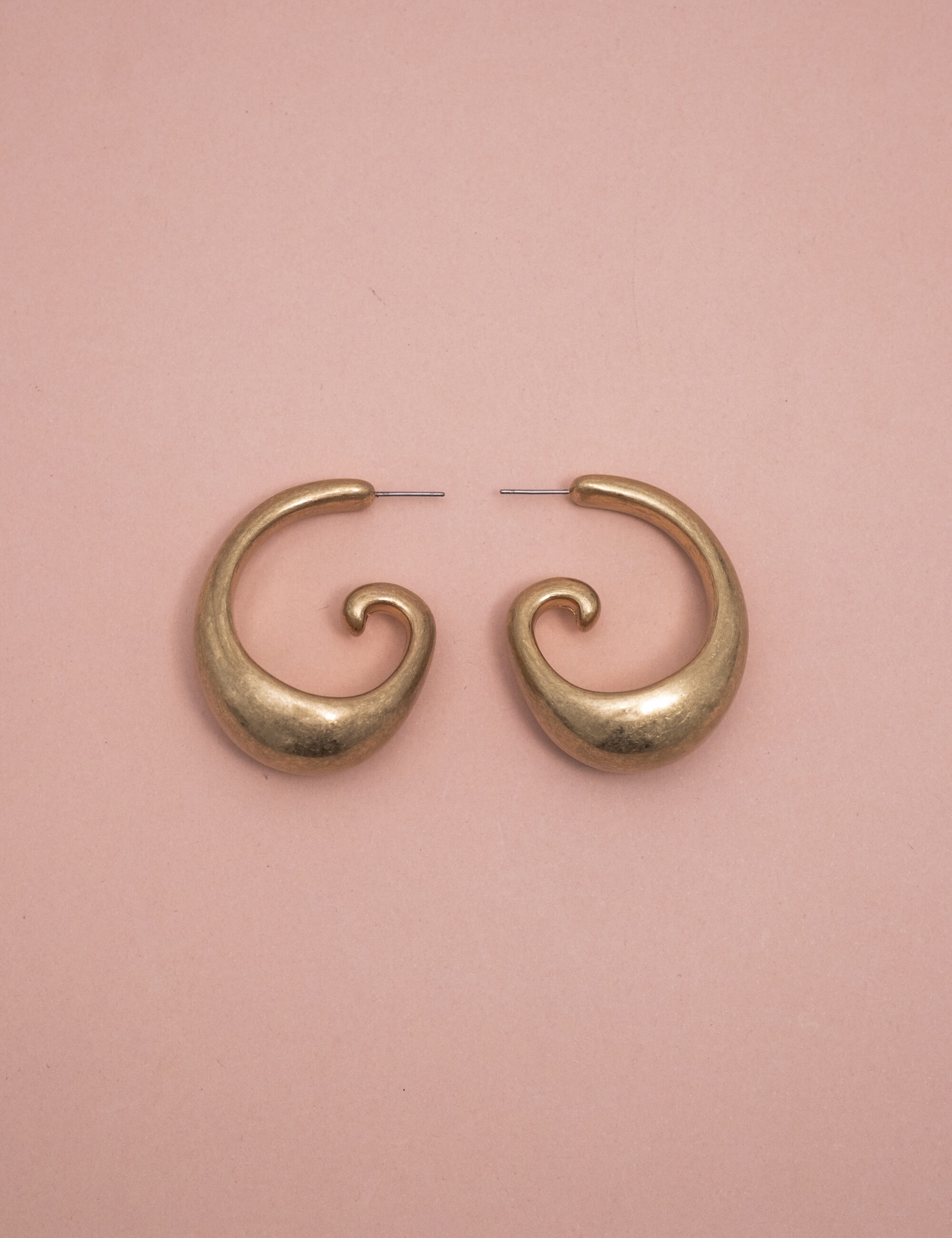 BRINCO GOTA OURO ACETINADO B2B - BR29131V001