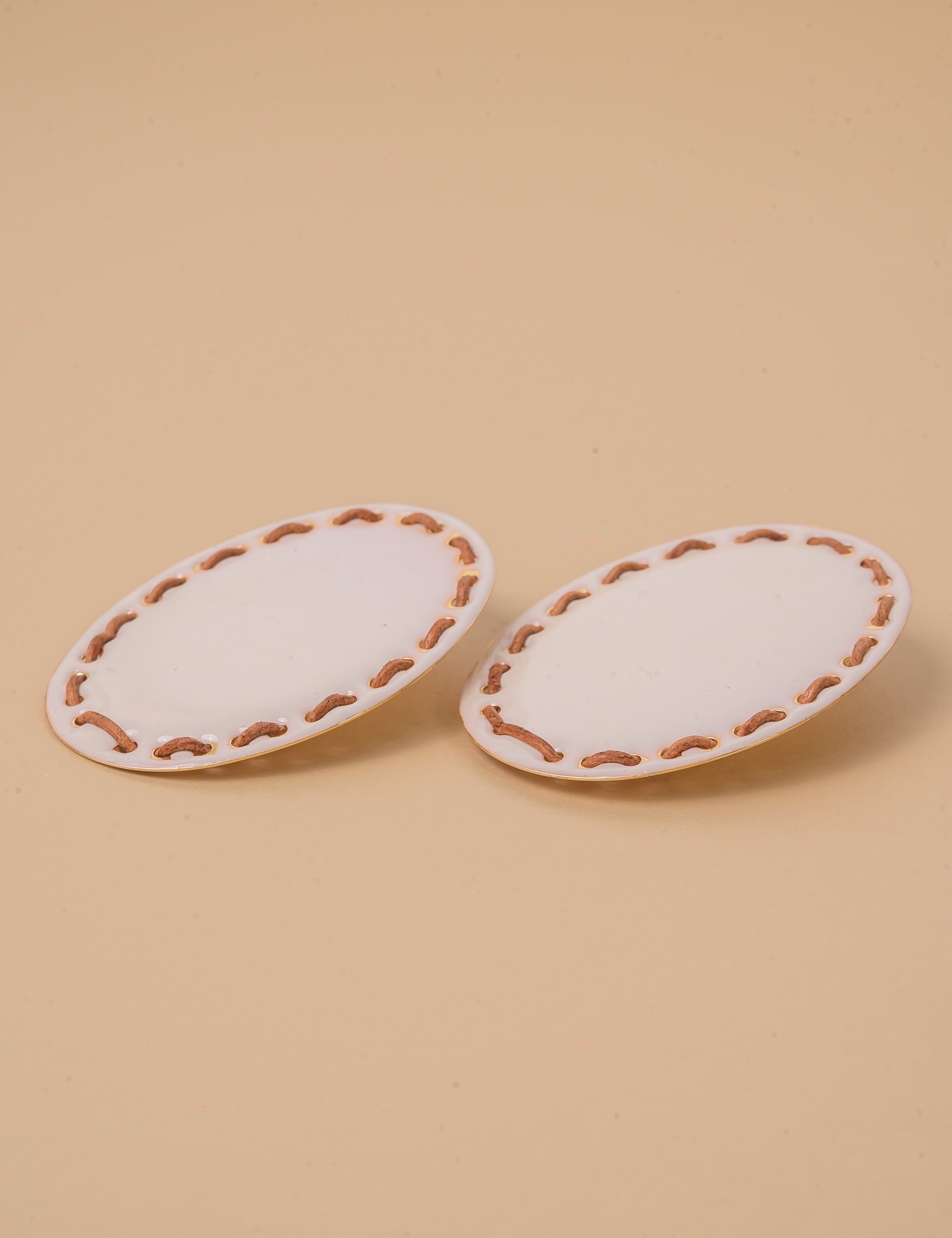 BRINCO OFF WHITE OVAL - BR29211VO17