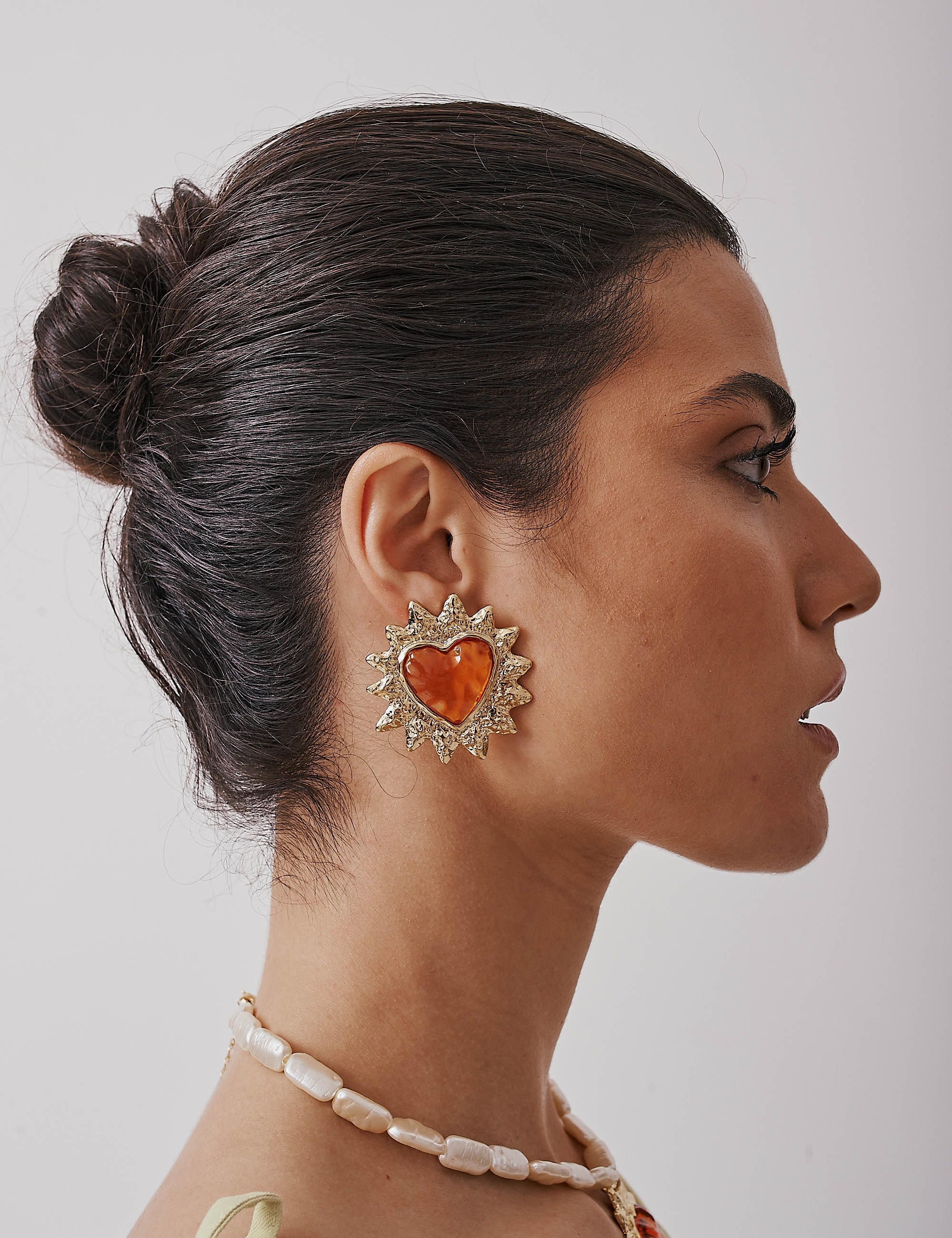 BRINCO OURO CORAÇÃO LARANJA - BR29218VO08