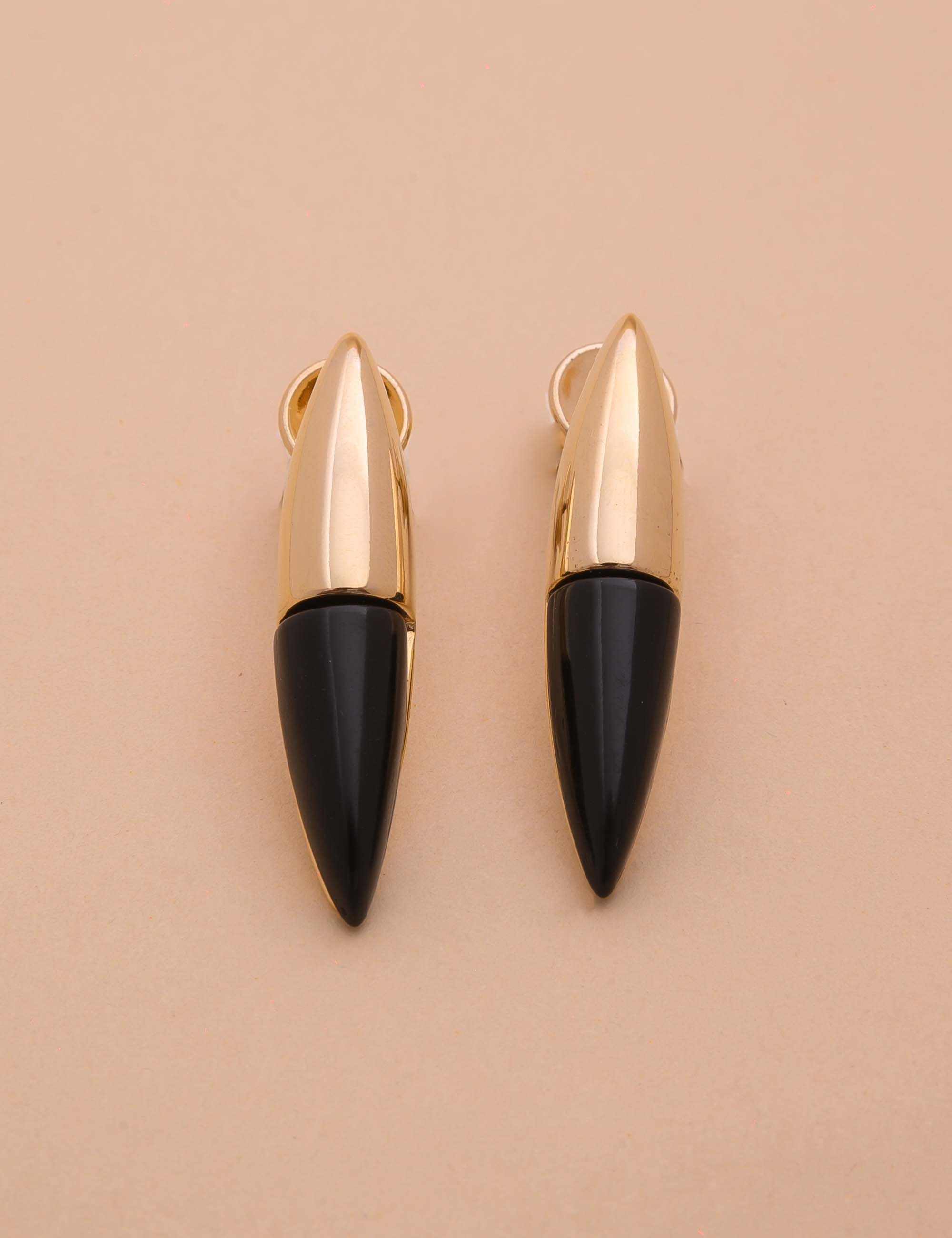 BRINCO OURO ESMALTADO PRETO - BR29160VO02