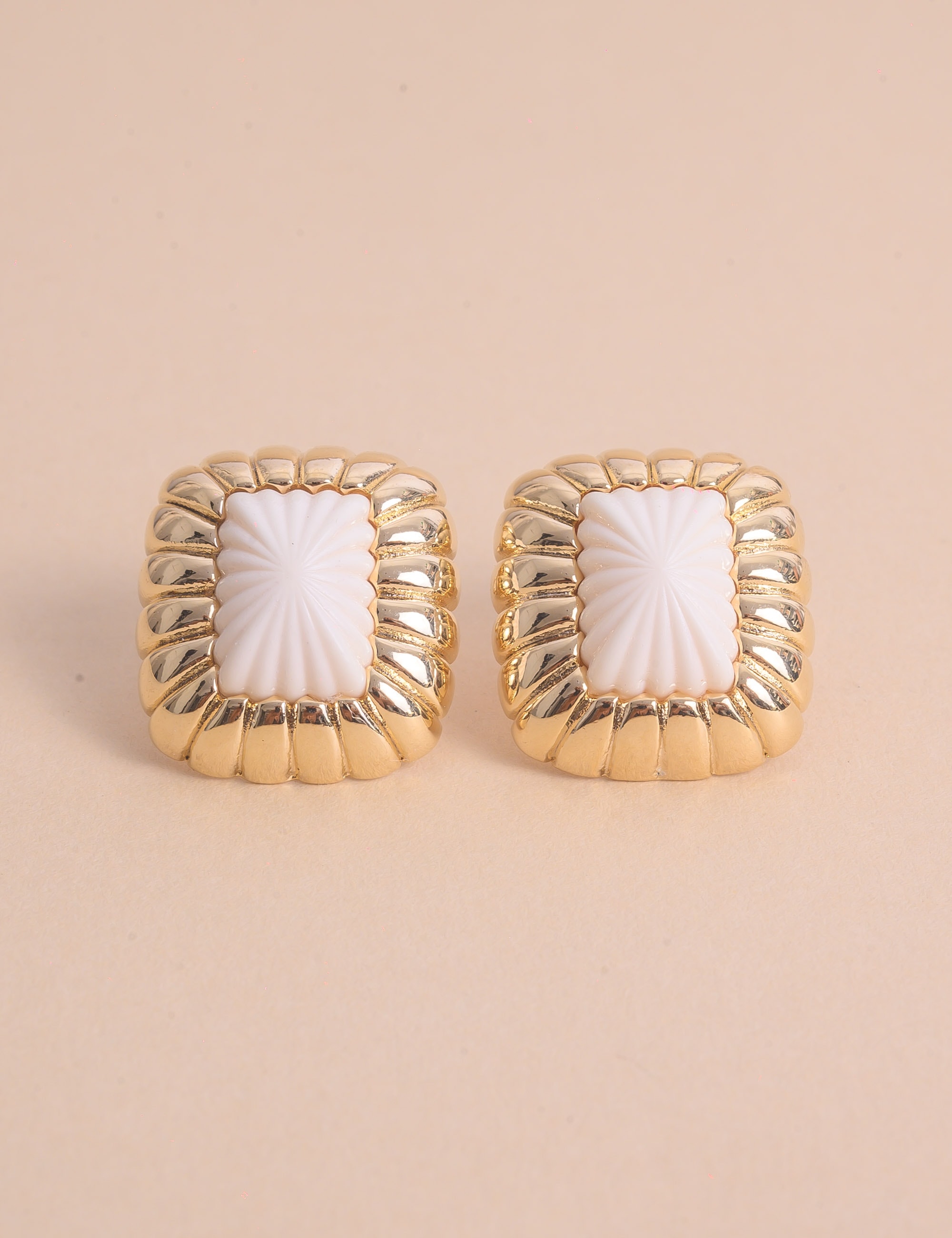 BRINCO OURO RESINA BRANCO - BR29266VO15