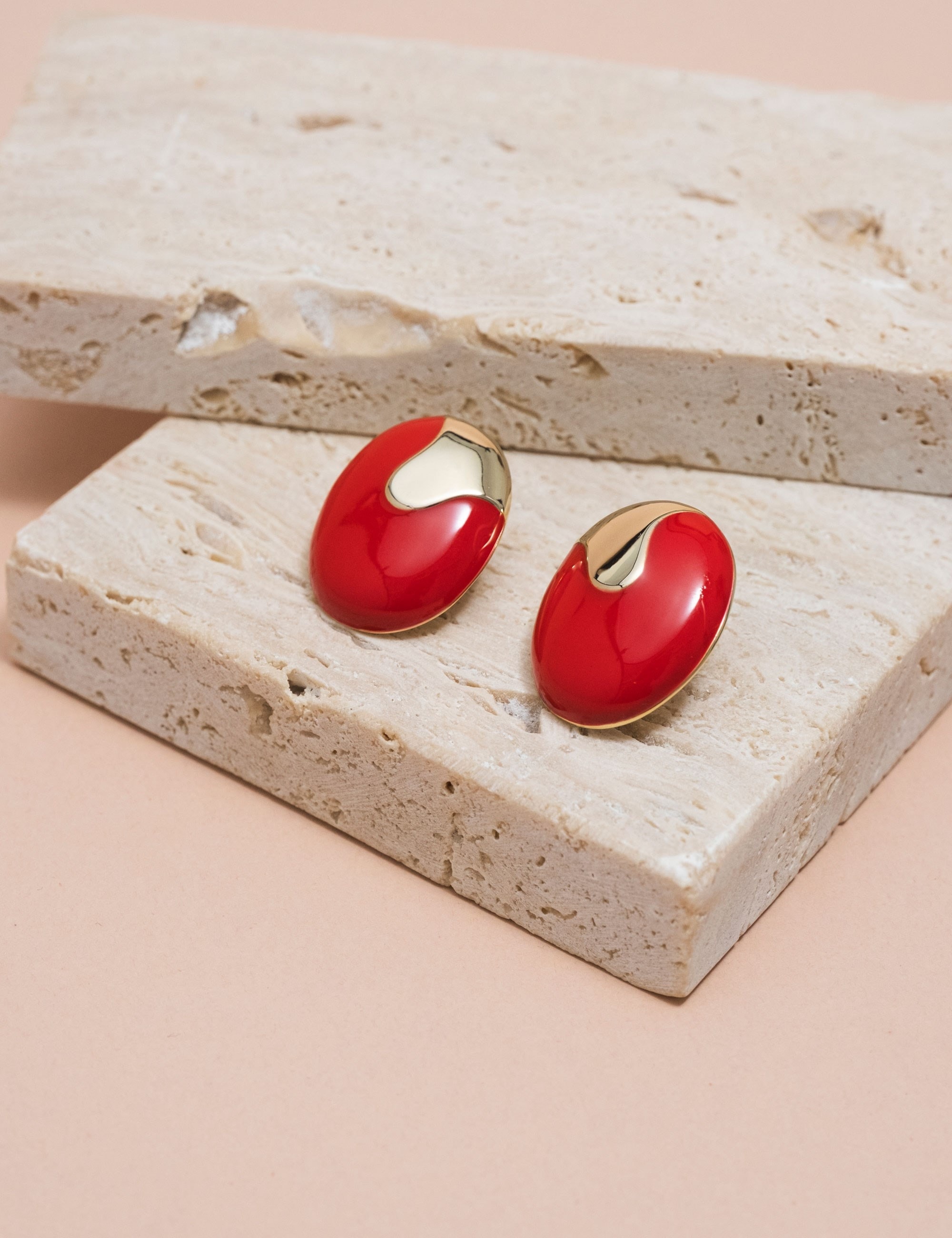 BRINCO OVAL VERMELHO OURO B2B - BR2462VO02
