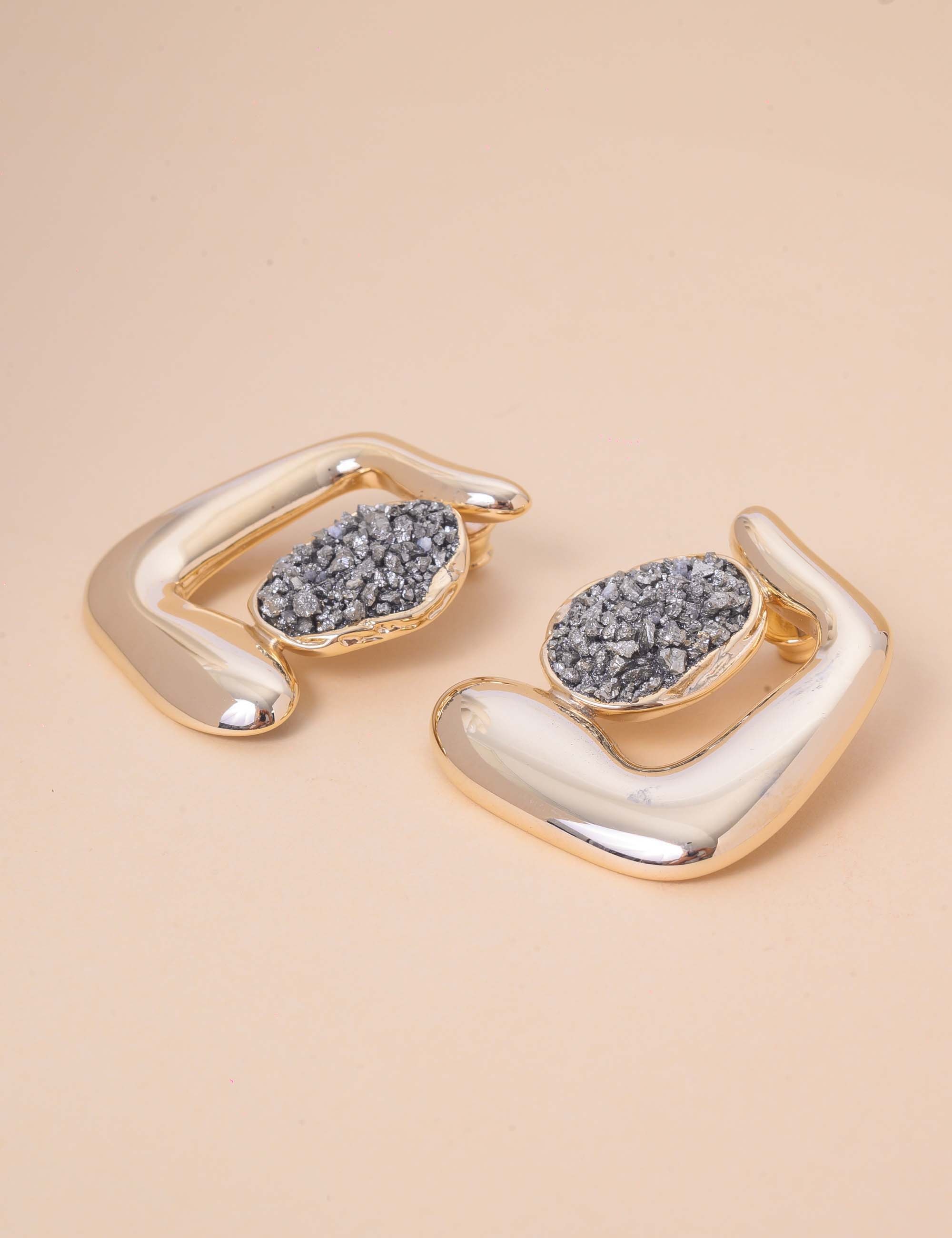 BRINCO PINGENTE PIRITA OURO - BR29251VO01