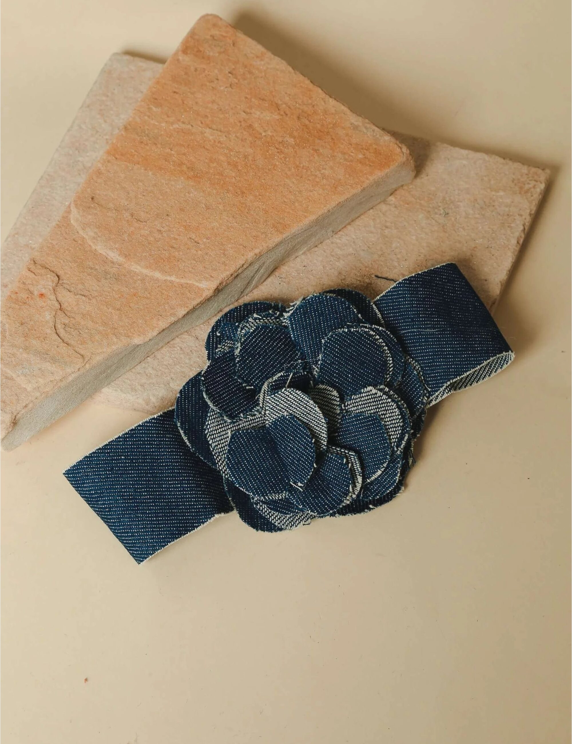 CHOKER FLOR AZUL CLARO - CO2185VO02