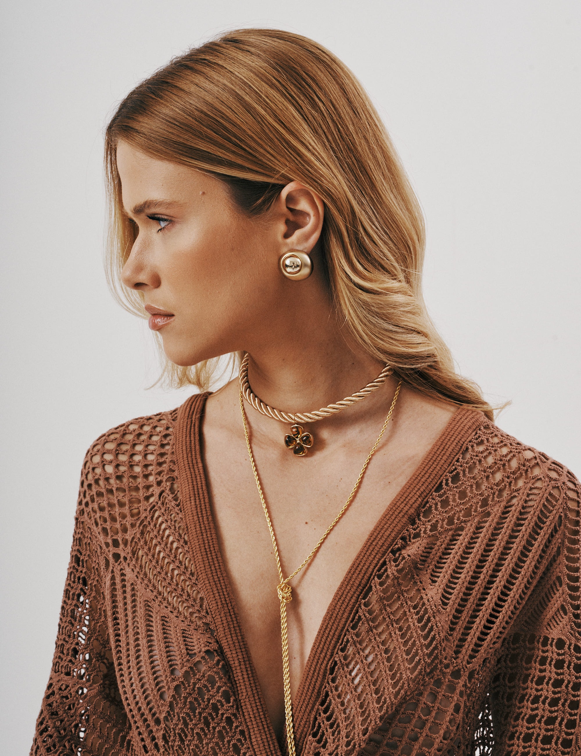 COLAR CHOKER TARTARUGA PINGENTE TREVO - CO29227