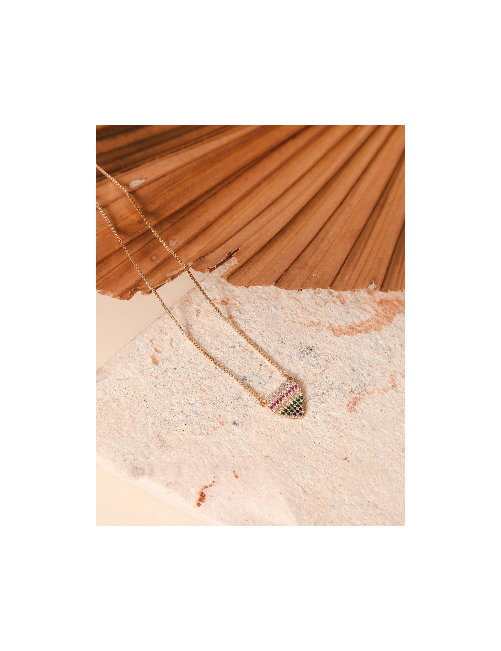 COLAR CORAÇÃO CRAVEJADO COLORIDO - CO03