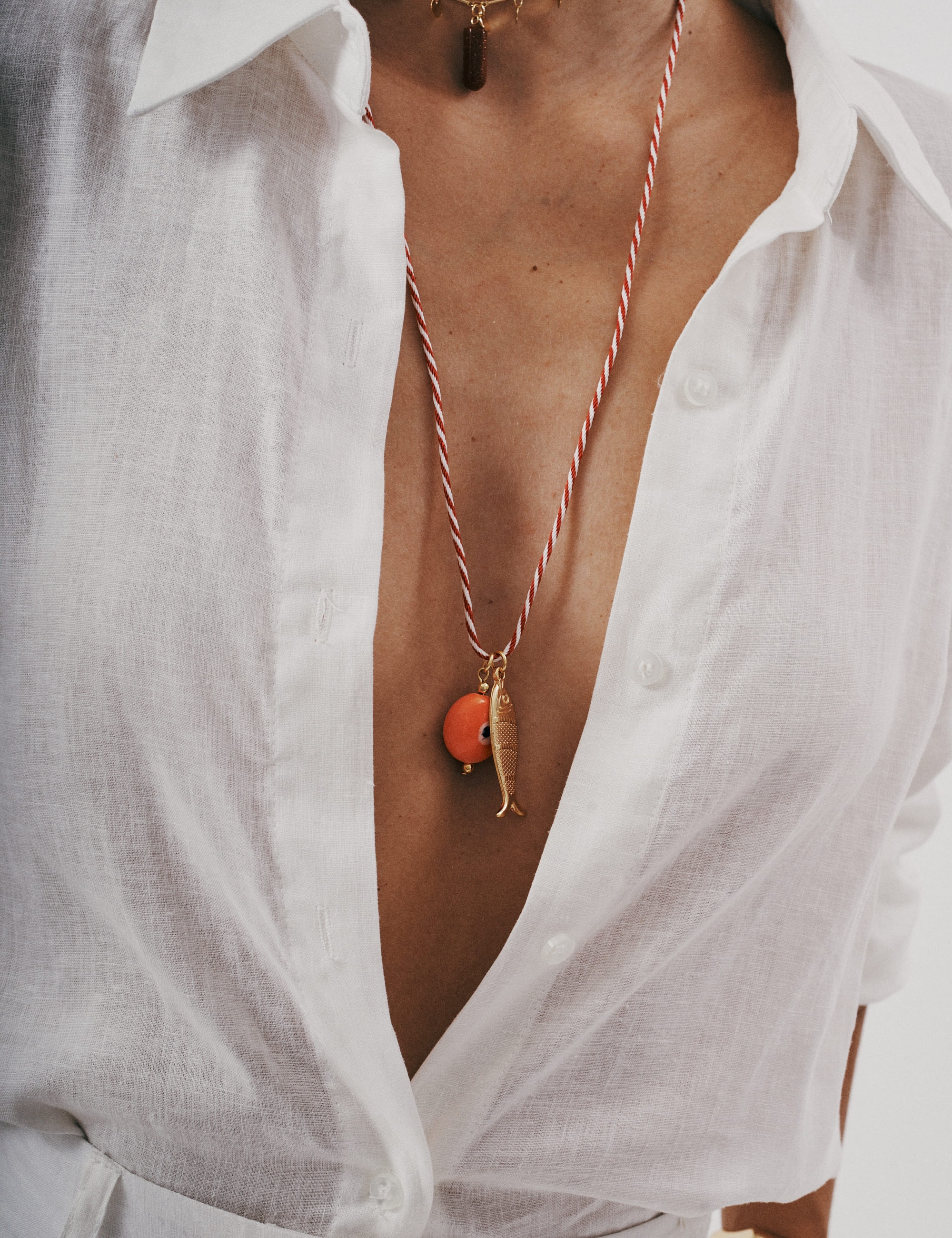 COLAR CORDÃO TORCIDO PINGENTE PEIXE - CO29271VO08