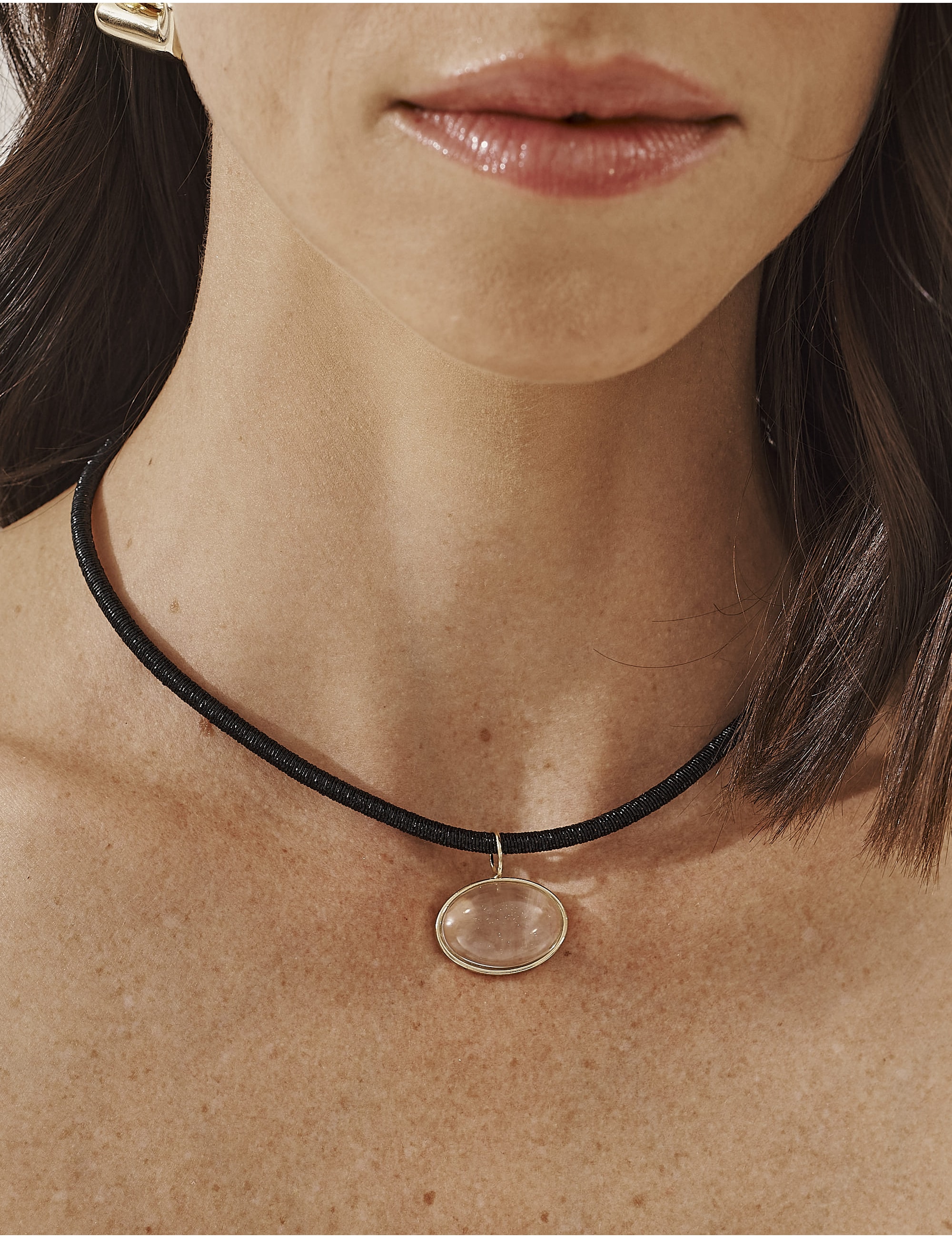 COLAR DE LUREX PINGENTE OVAL TRANSPARENTE - CO29384VO19