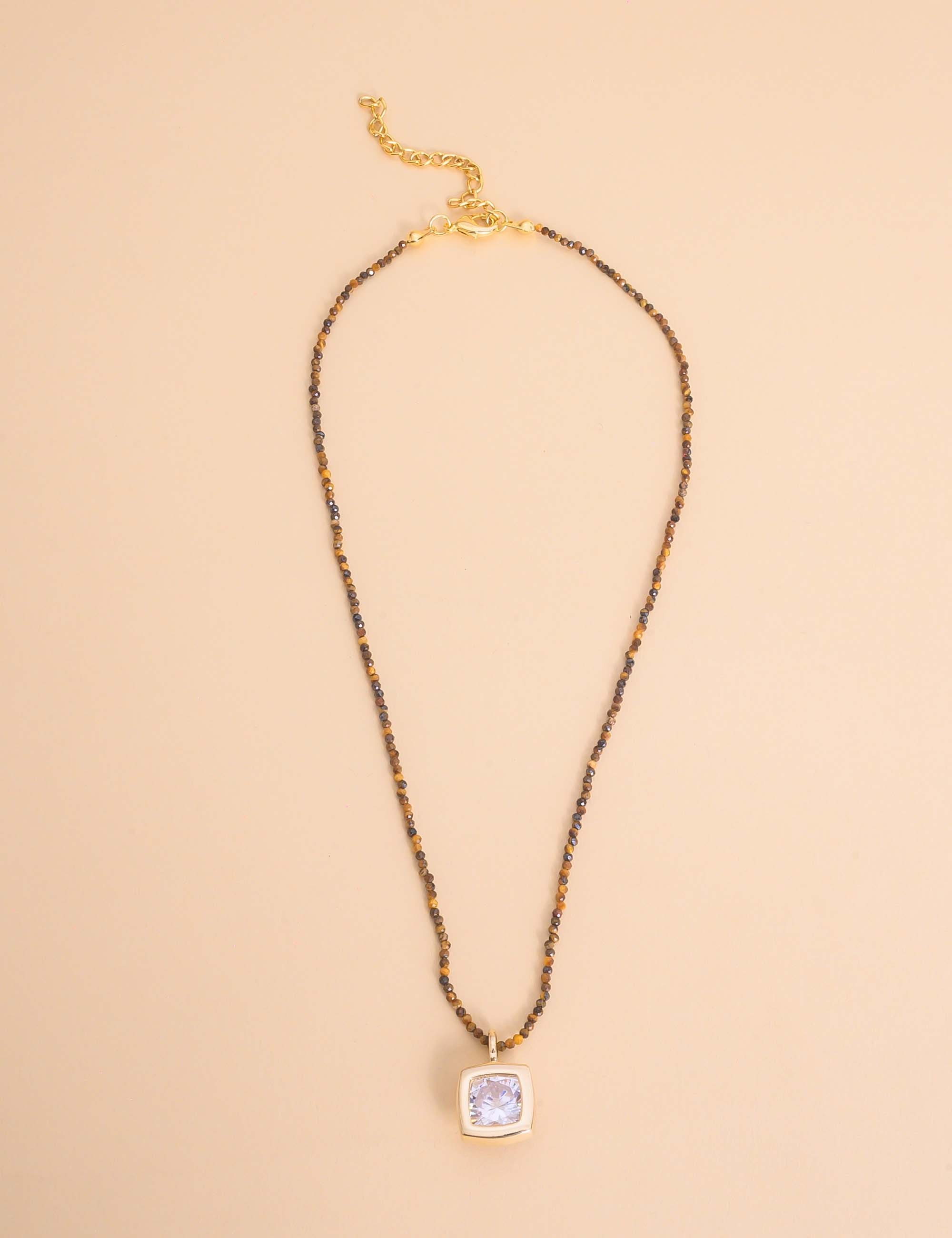 COLAR DE PEDRAS VERDES PINGENTE CRISTAL QUADRADO - CO29348VO13