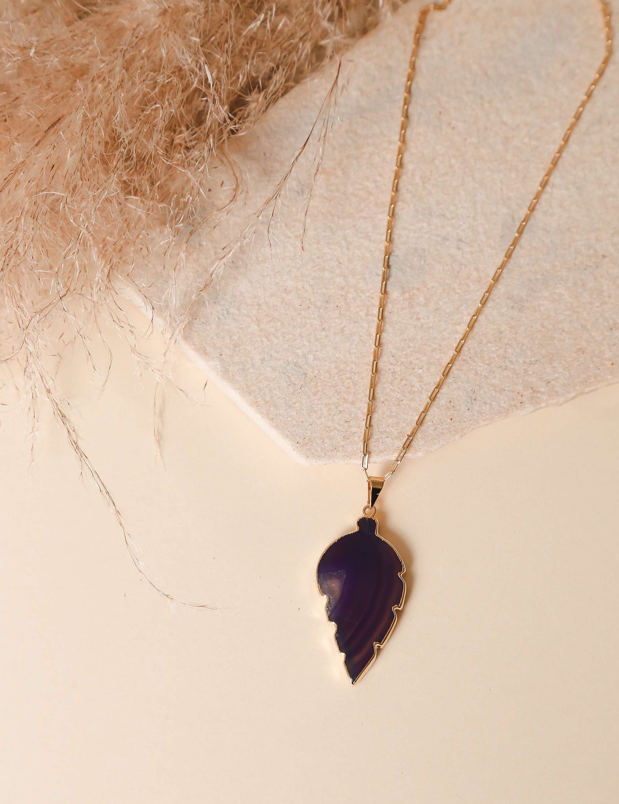 COLAR FOLHA ÁGATA ROXO B2B - CO2198VO04