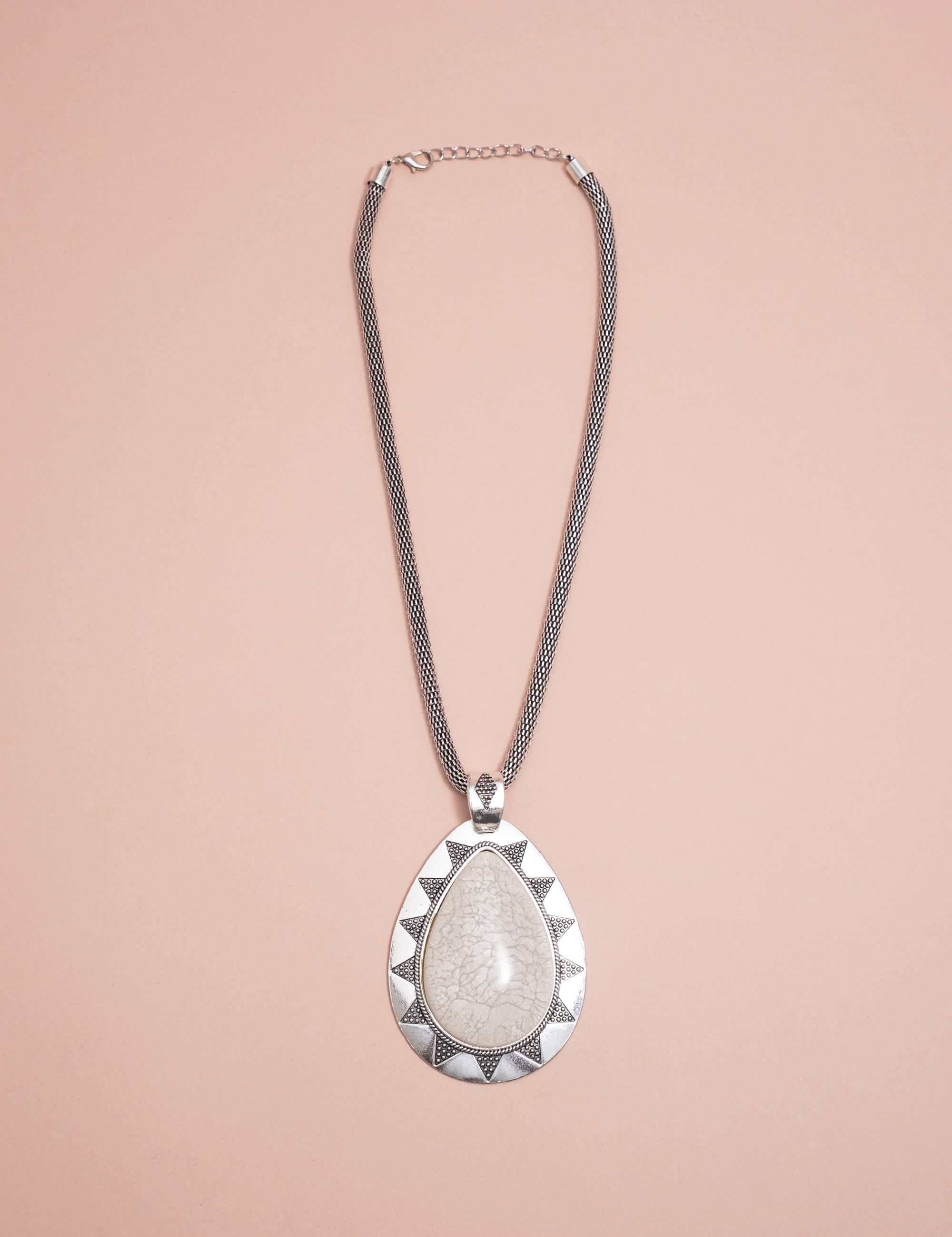 COLAR GOTA BRANCO PRATA VINTAGE B2B - CO29098VO07