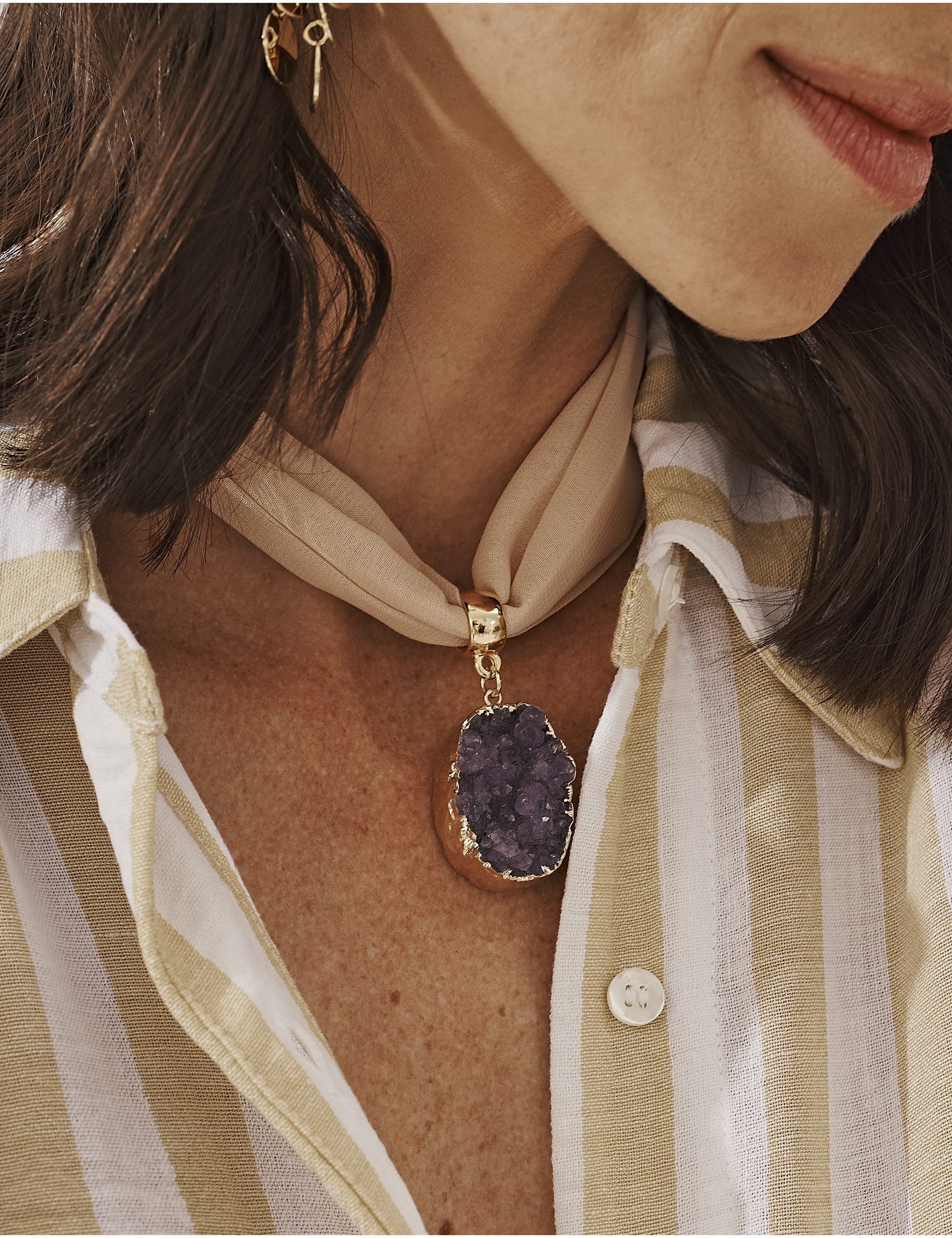 COLAR LENÇO NUDE PEDRA DRUSA AMETISTA - CO29394VO26