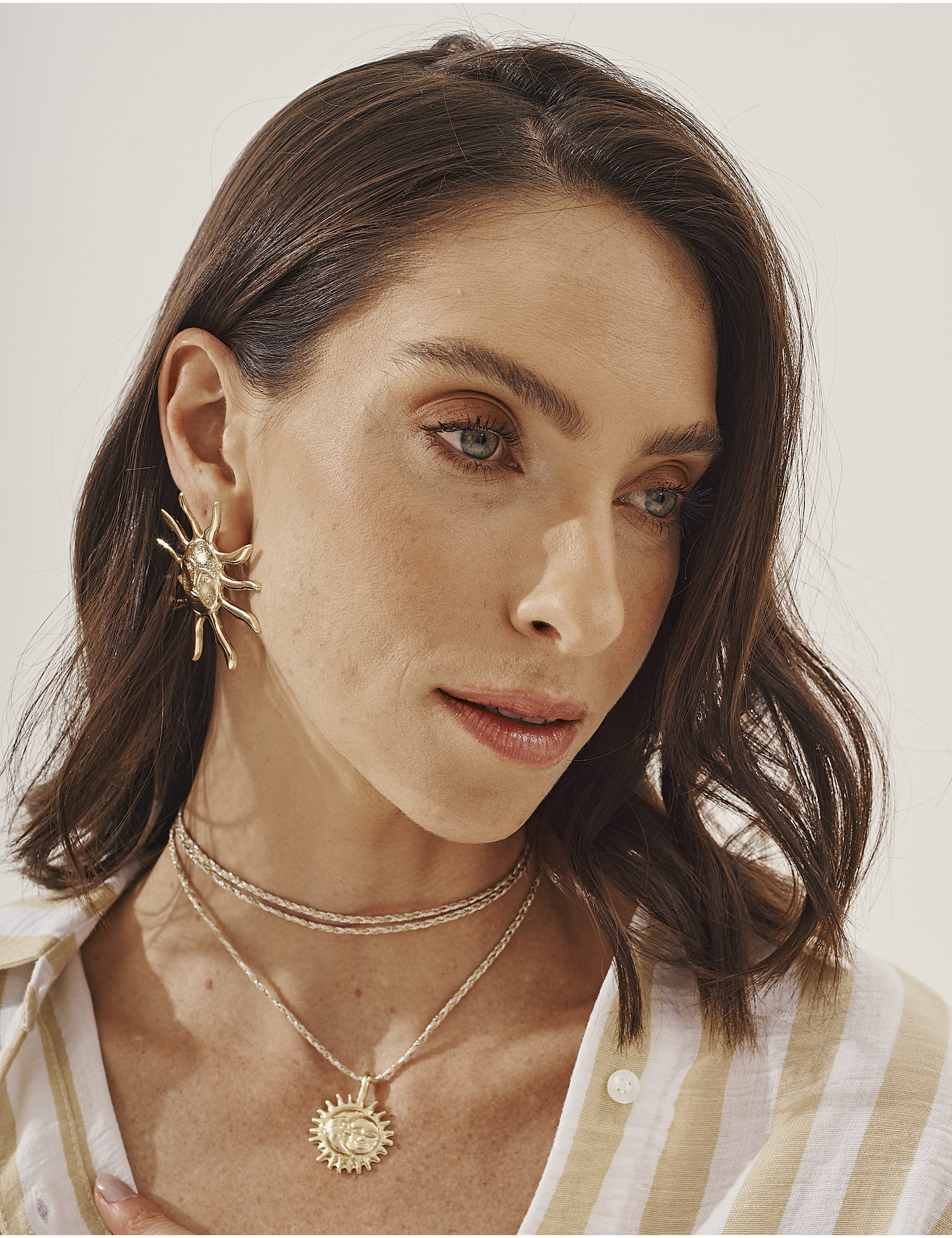 COLAR LONGO PINGENTE SOL E LUA - CO29378VO01