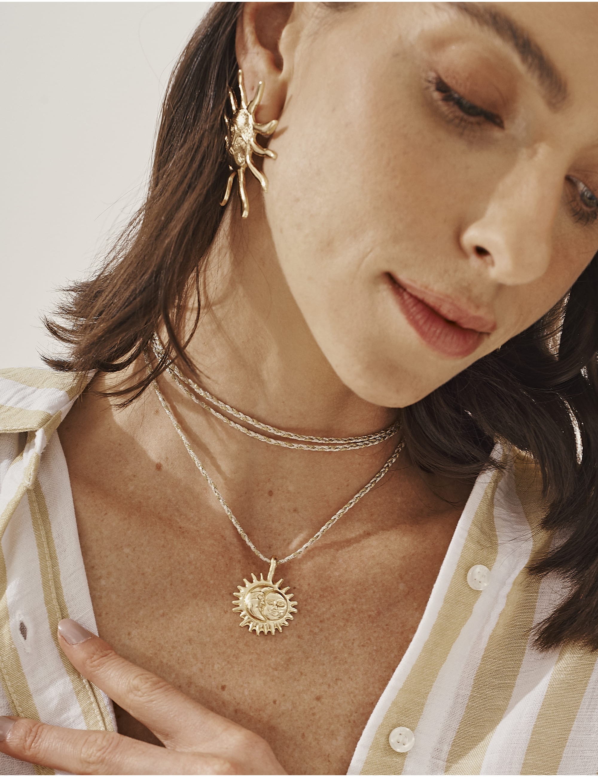 COLAR LONGO PINGENTE SOL E LUA - CO29378VO01