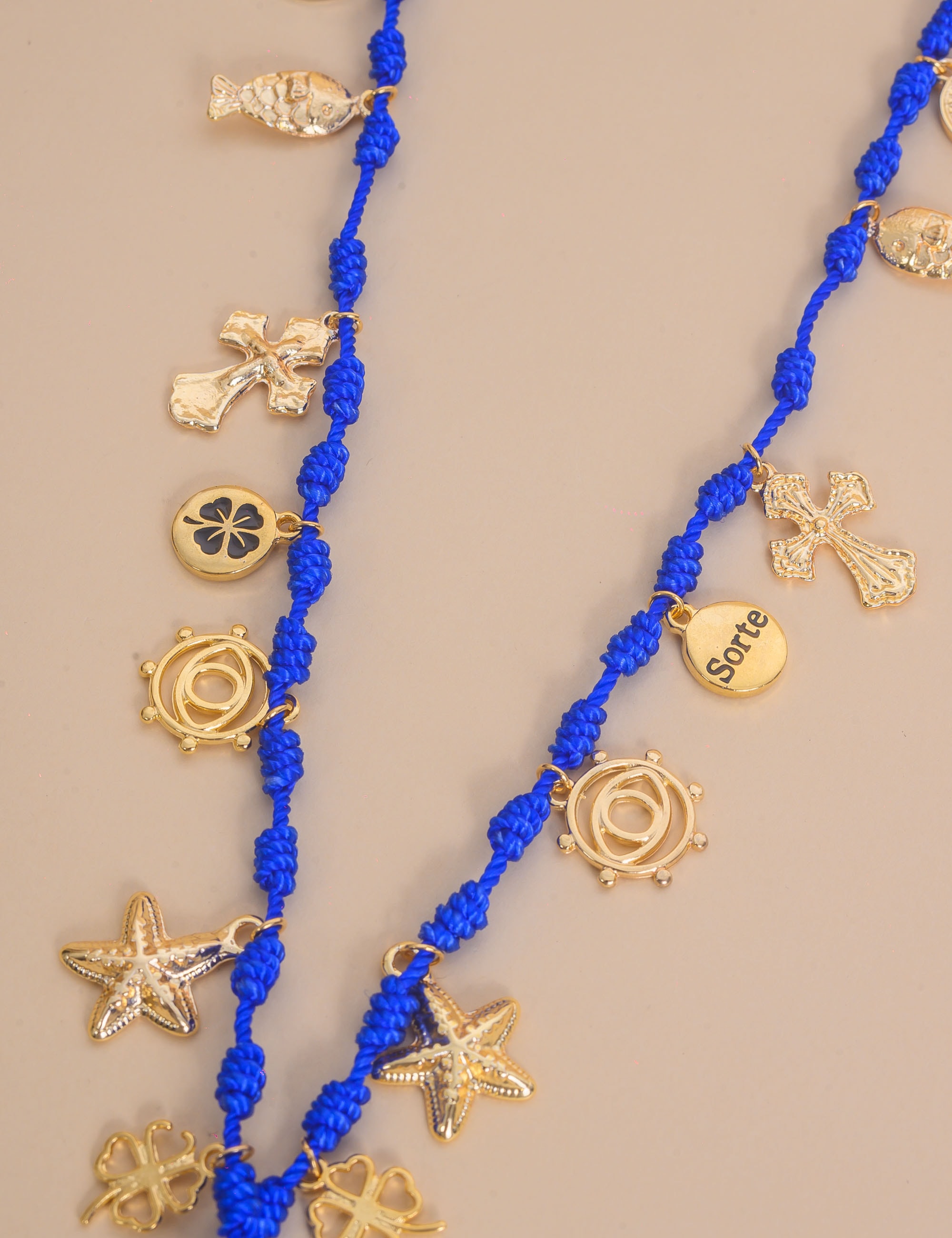 COLAR LONGO PINGENTES DOURADOS - CO29373VO03