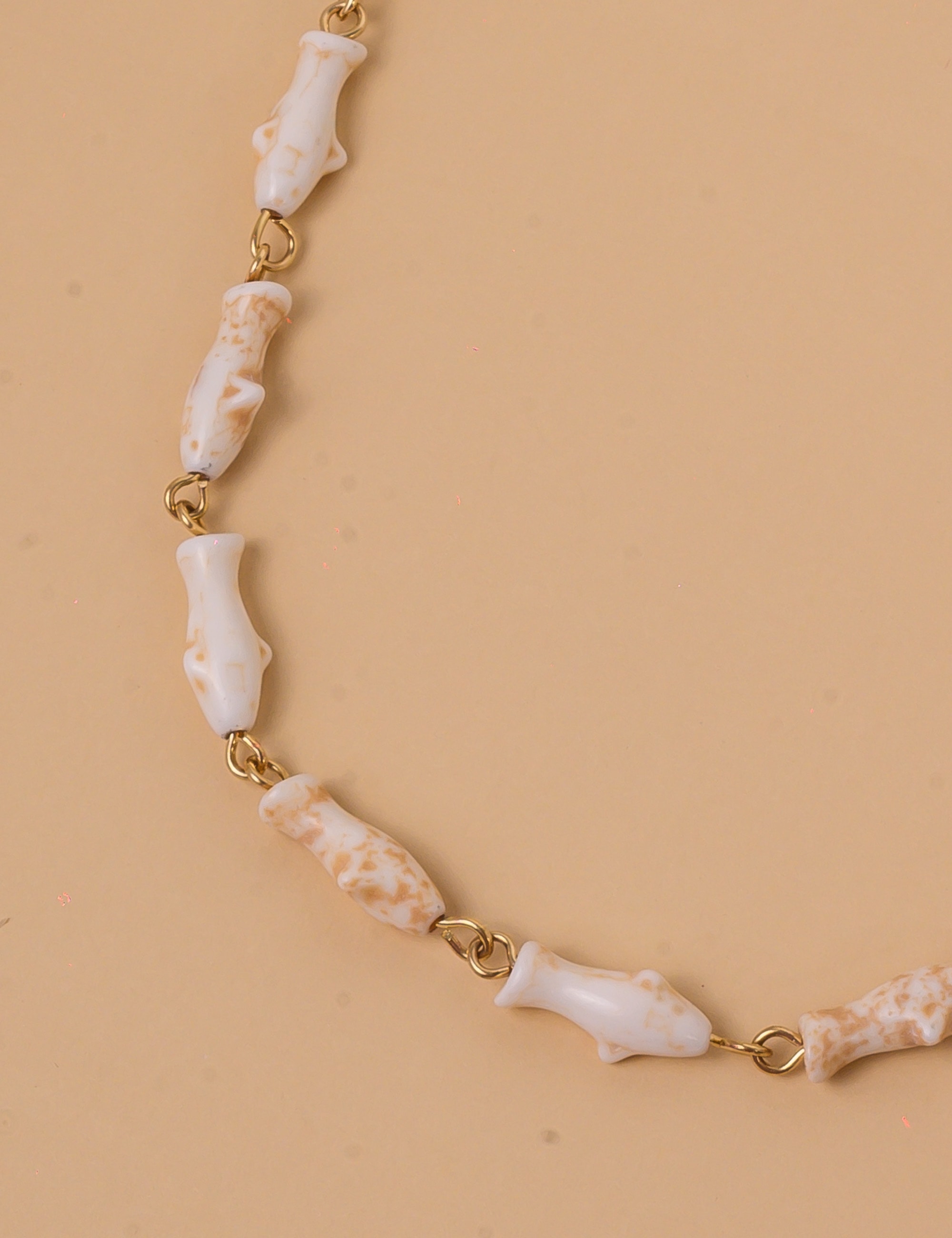 COLAR PEIXES OFF WHITE - CO29290VO17