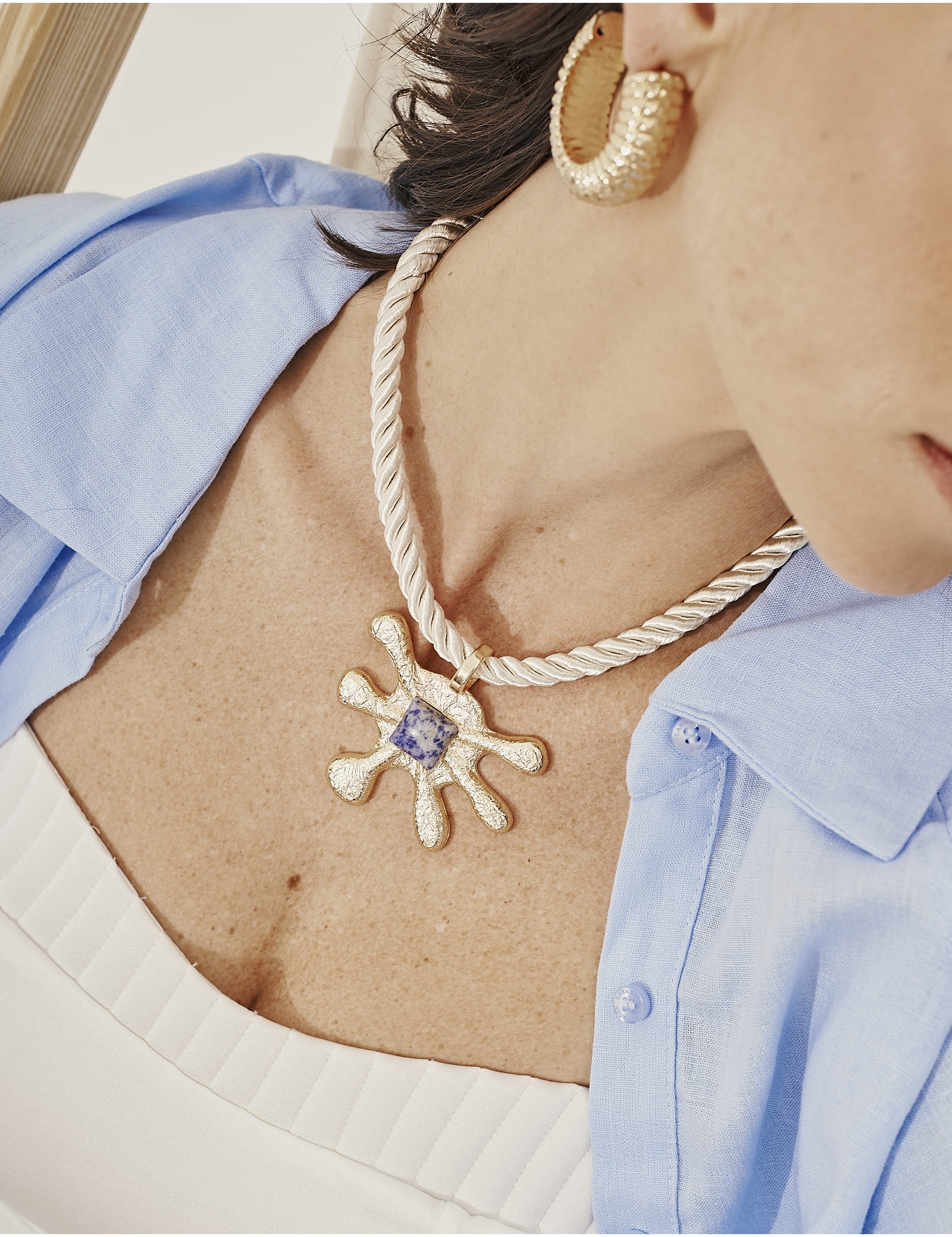 COLAR PINGENTE SOL PEDRA  NATURAL SODALITA - CO29381VO15