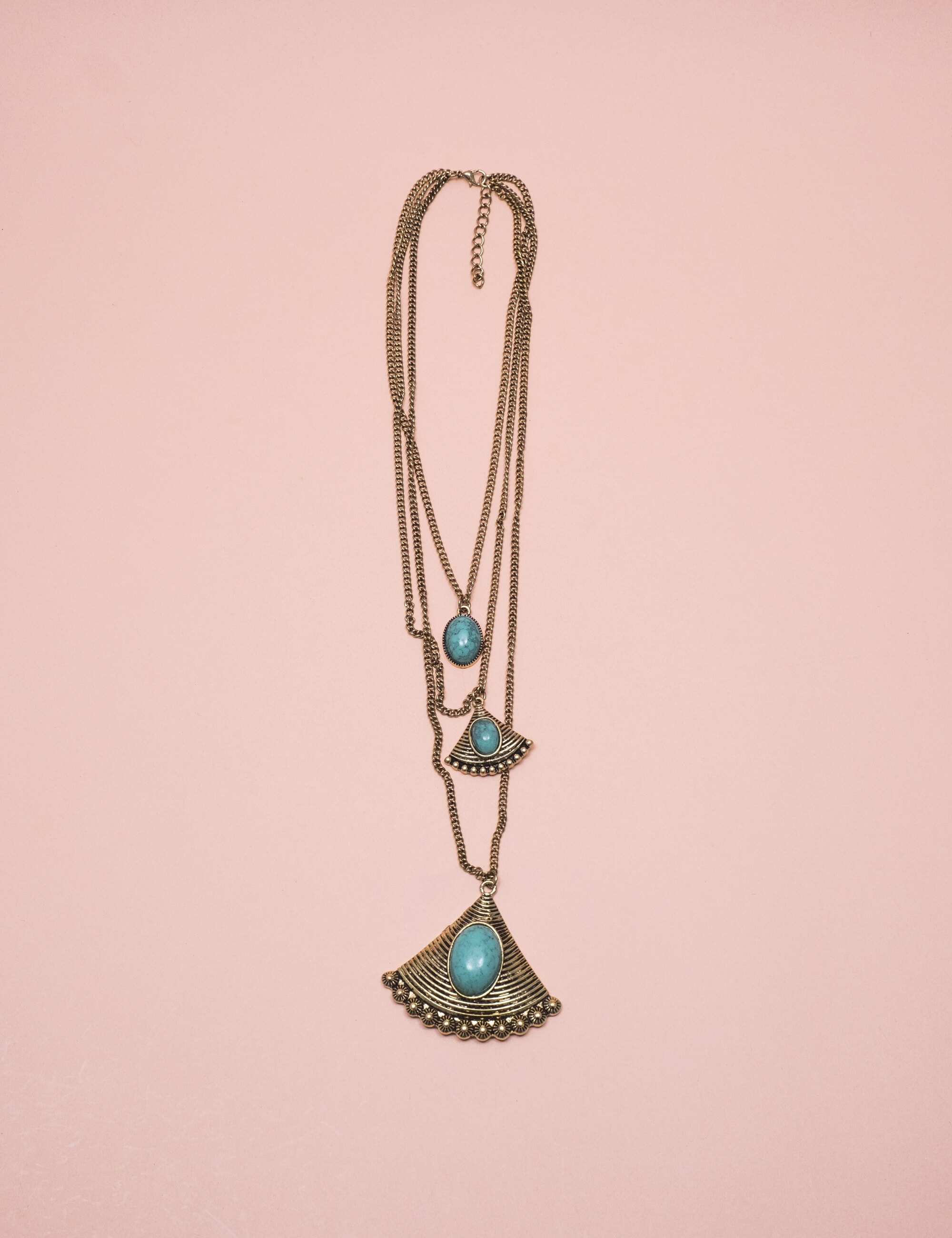 COLAR TRIANGULOS OURO PEDRA HOWLITA TURQUESA - CO29127V004