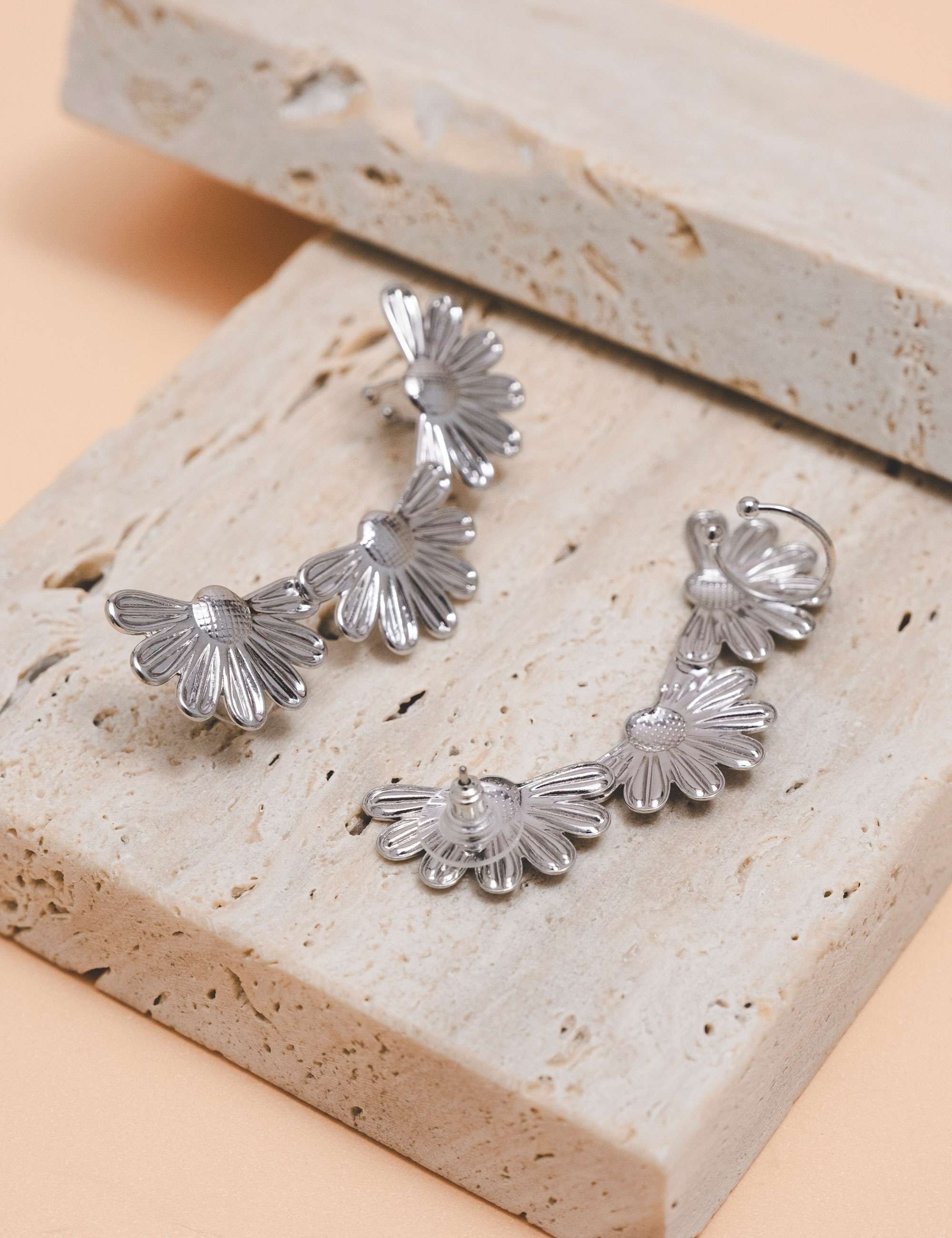 EARCUFF FLOR BIANCO - BR2959VO02