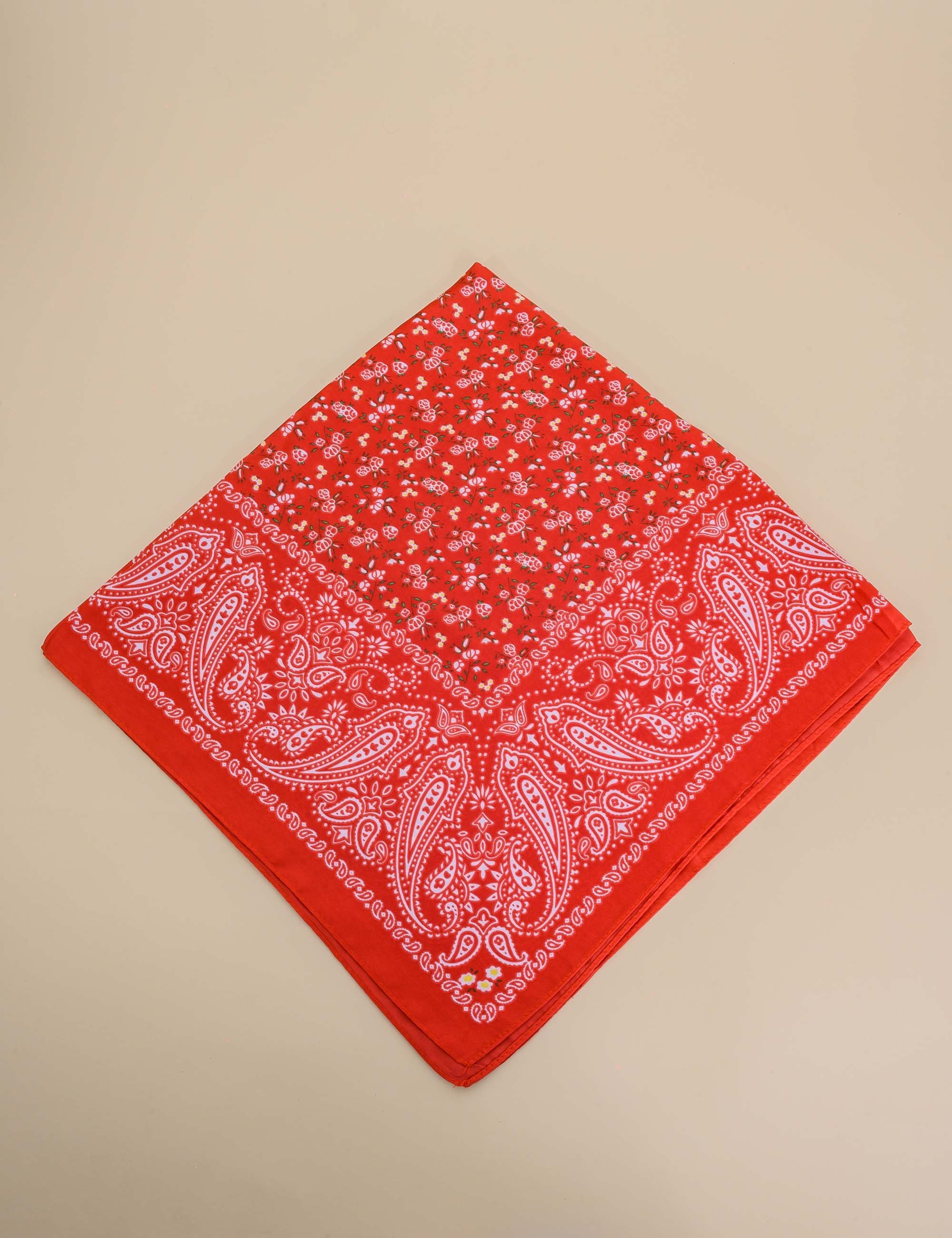LENÇO VERMELHO ESTAMPA PAISLEY - LE0002VO05