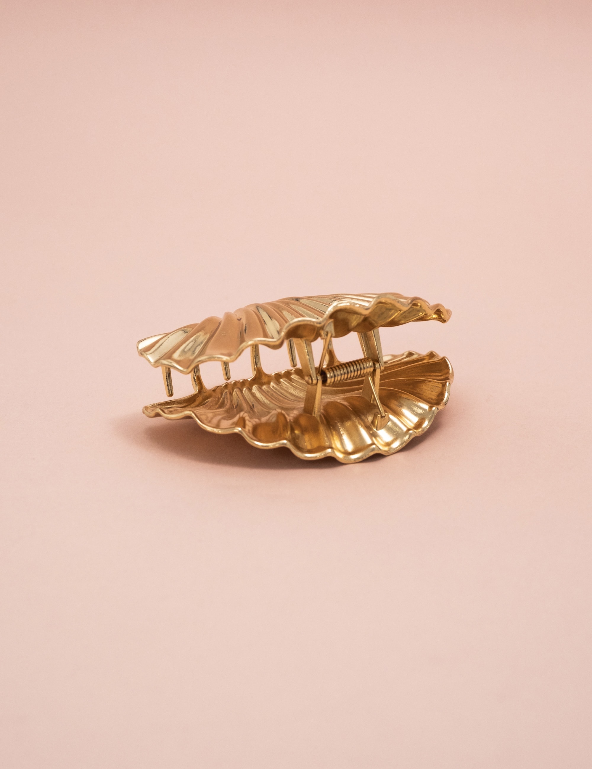 PRESILHA CONCHA G OURO - PR29004VO01