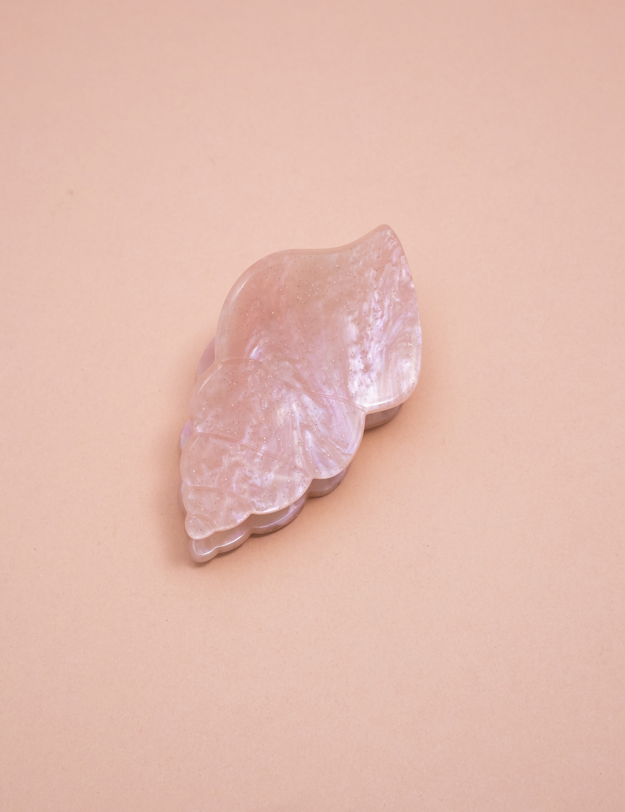 PRESILHA RESINADA CONCHA ROSE - PR29008VO01