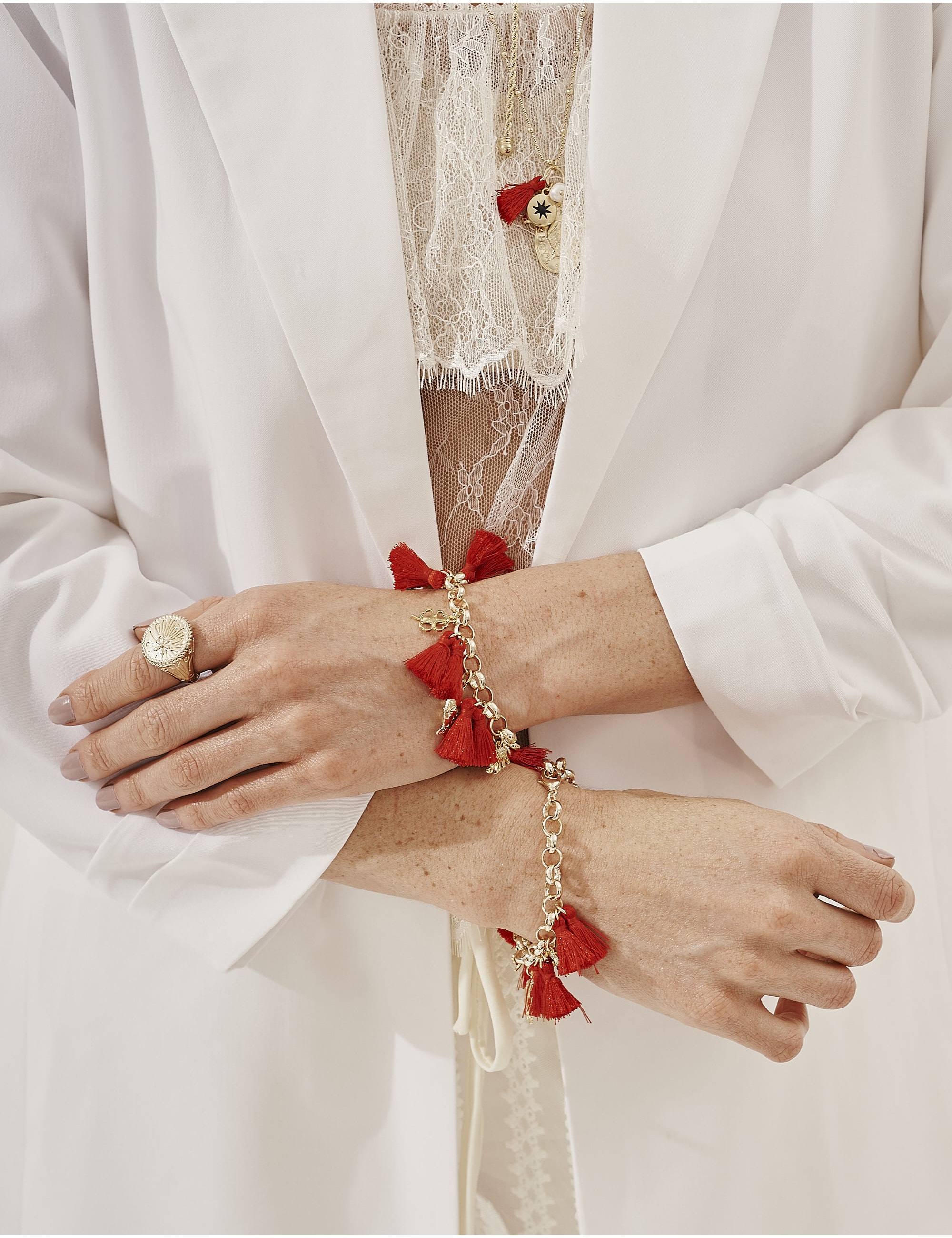 PULSEIRA TASSEL VERMELHO PINGENTES OURO - PU29078VO05